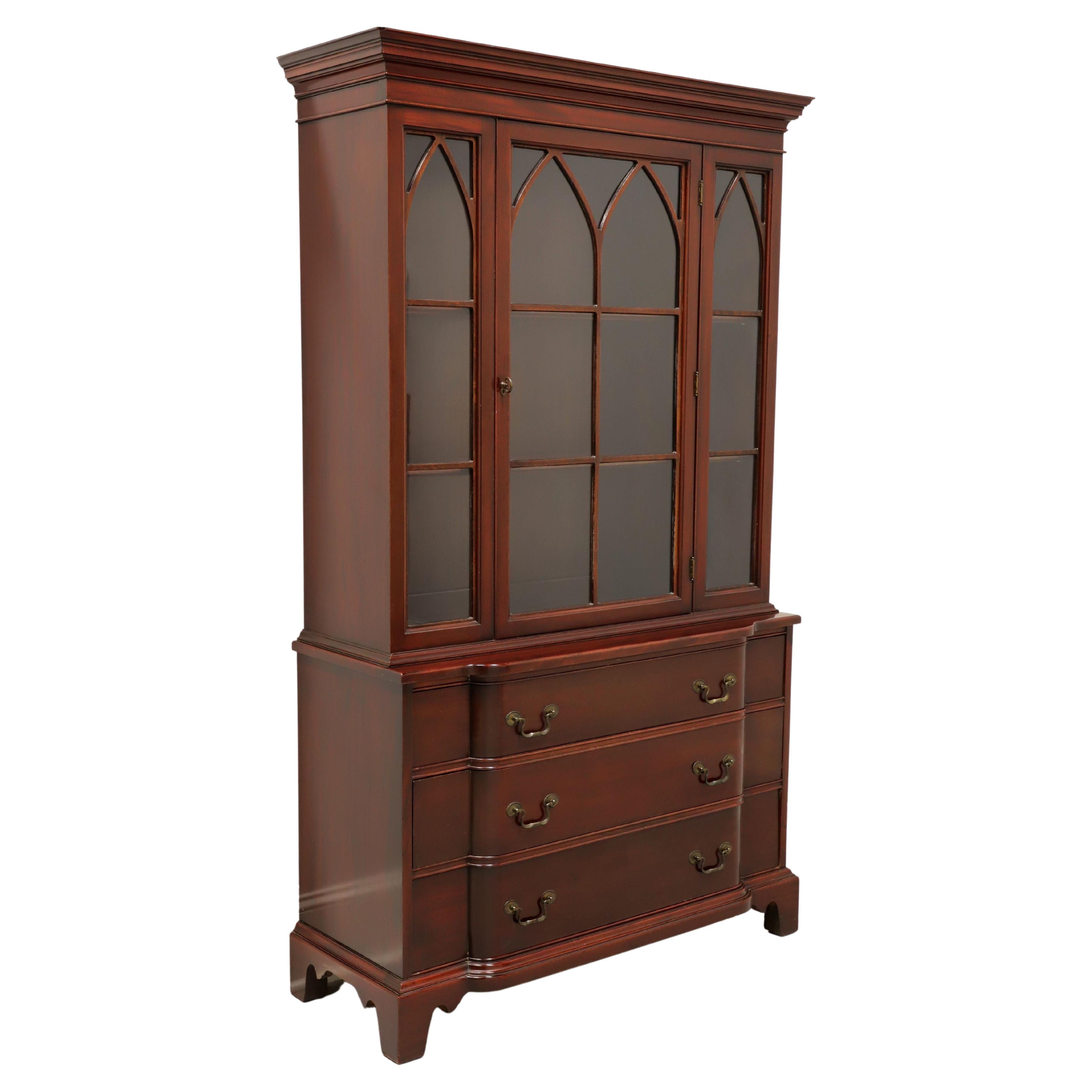 GEORGETOWN GALLERIES Mahogany Georgian China Cabinet For Sale