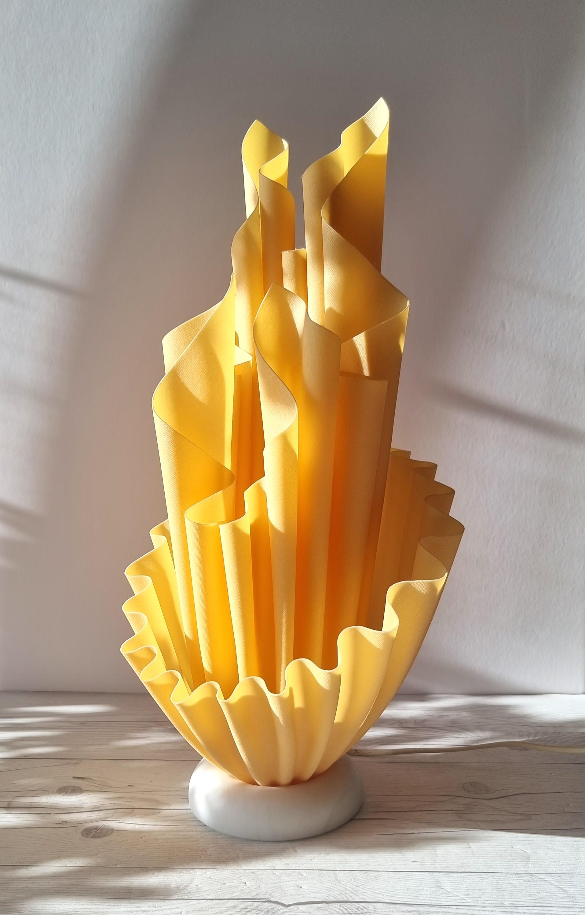 Français Base de lampe sculpturale moderniste Georgia Jacob, Corolle Series en vente