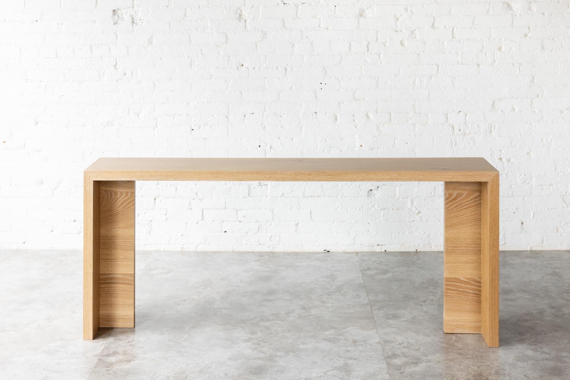 Moderno Consolle Georgia White Oak di Autonomous Furniture in vendita