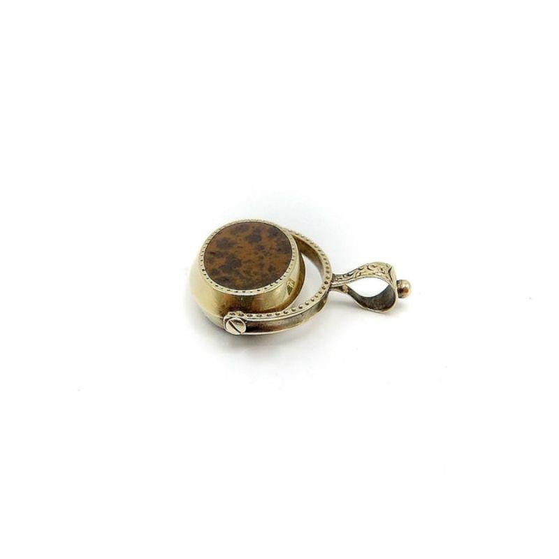 Colgante de leontina giratoria de oro georgiano de 10 quilates, hacia 1820 en venta 2