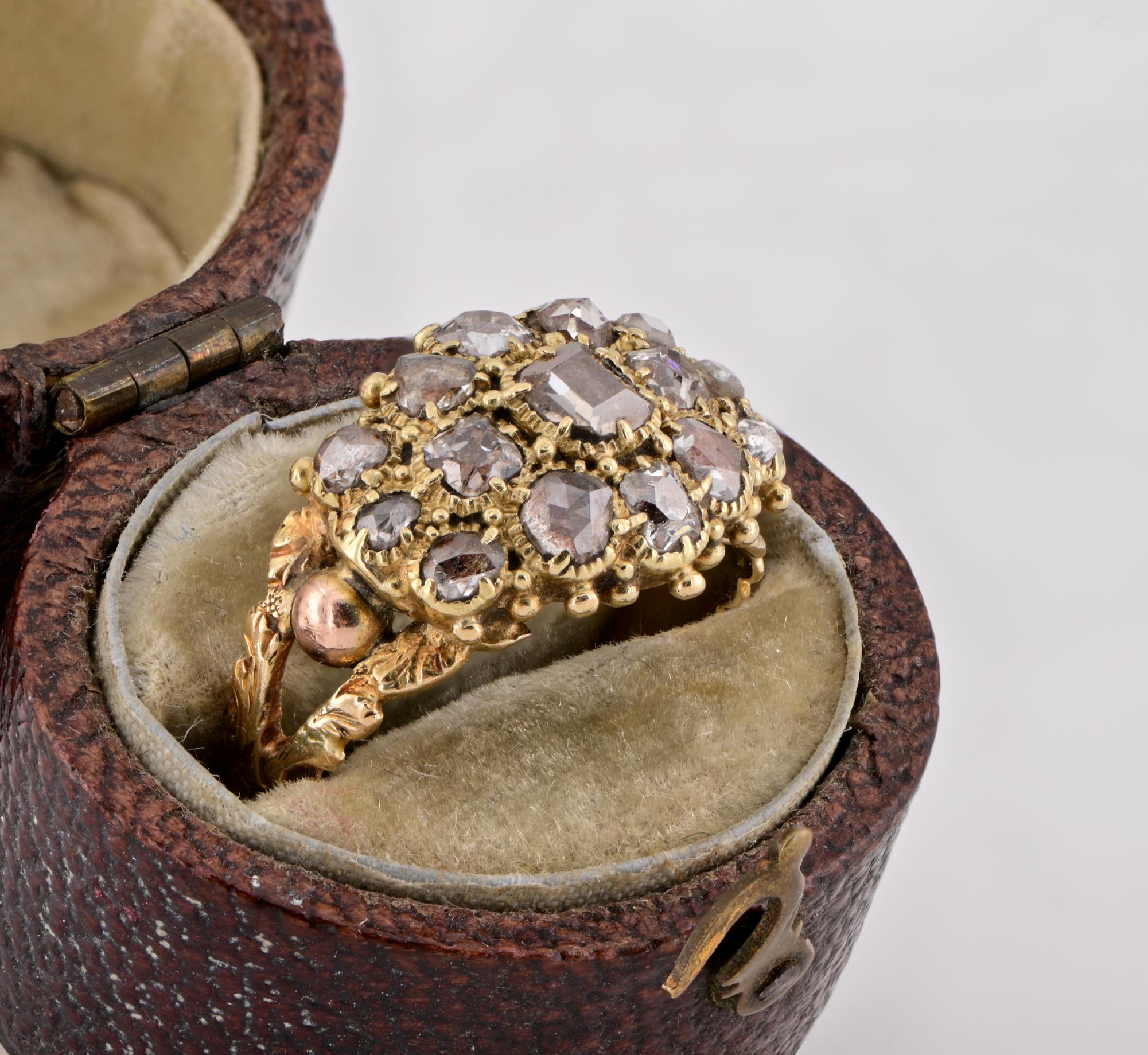 Géorgien 1,30 ct Bague de deuil en forme de médaillon 18 KT avec diamant taille ancienne Bon état - En vente à Napoli, IT