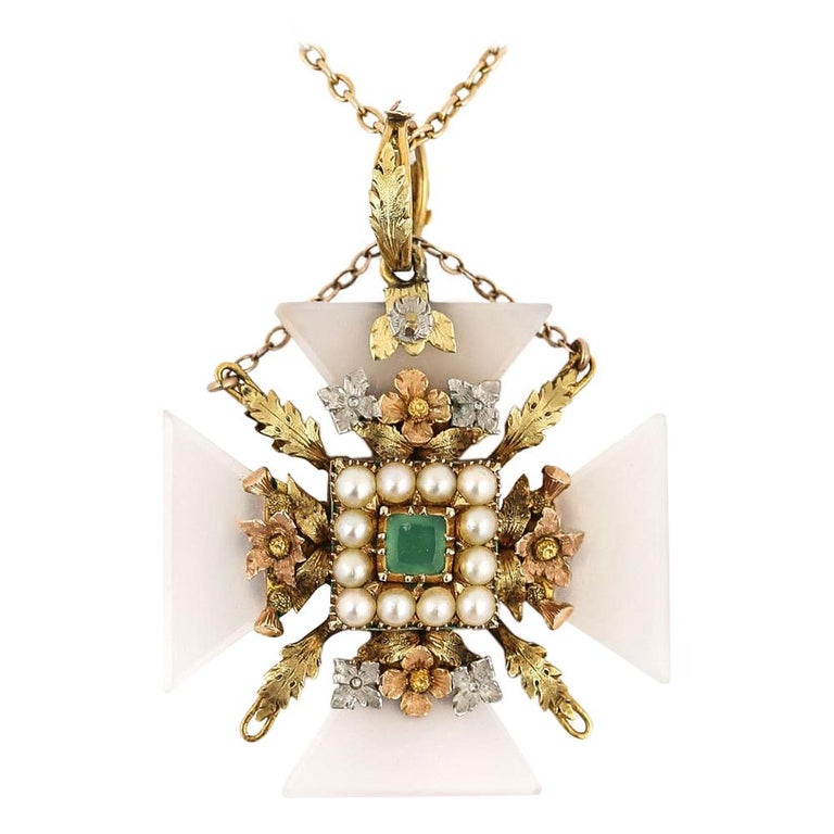 Georgian 15ct Gold Chalcedony Maltese Cross Pendant and Chain, Circa ...