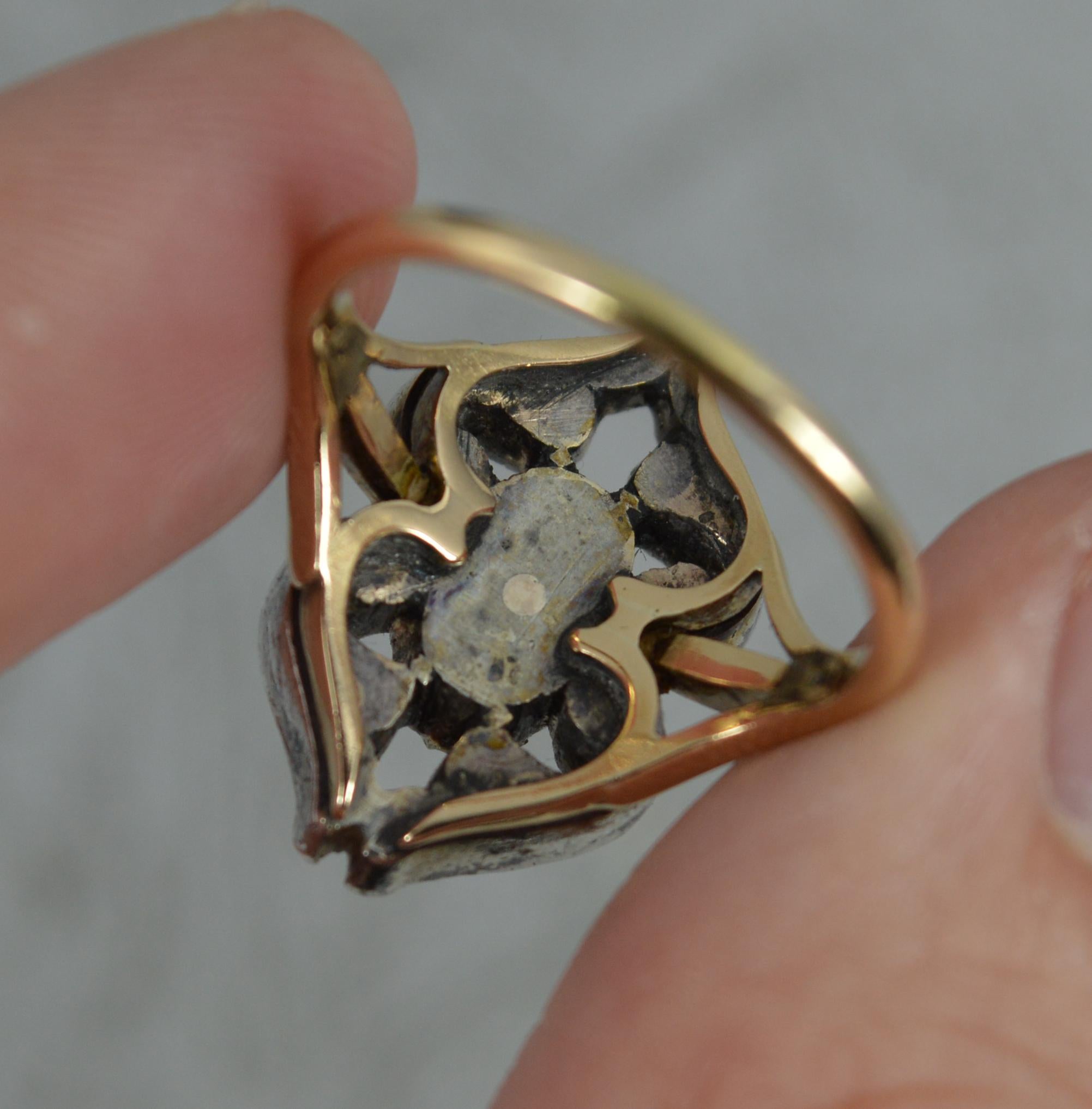 Georgian 15ct Gold and Rose Cut Diamond Cluster Panel Ring, c1780 For Sale 1
