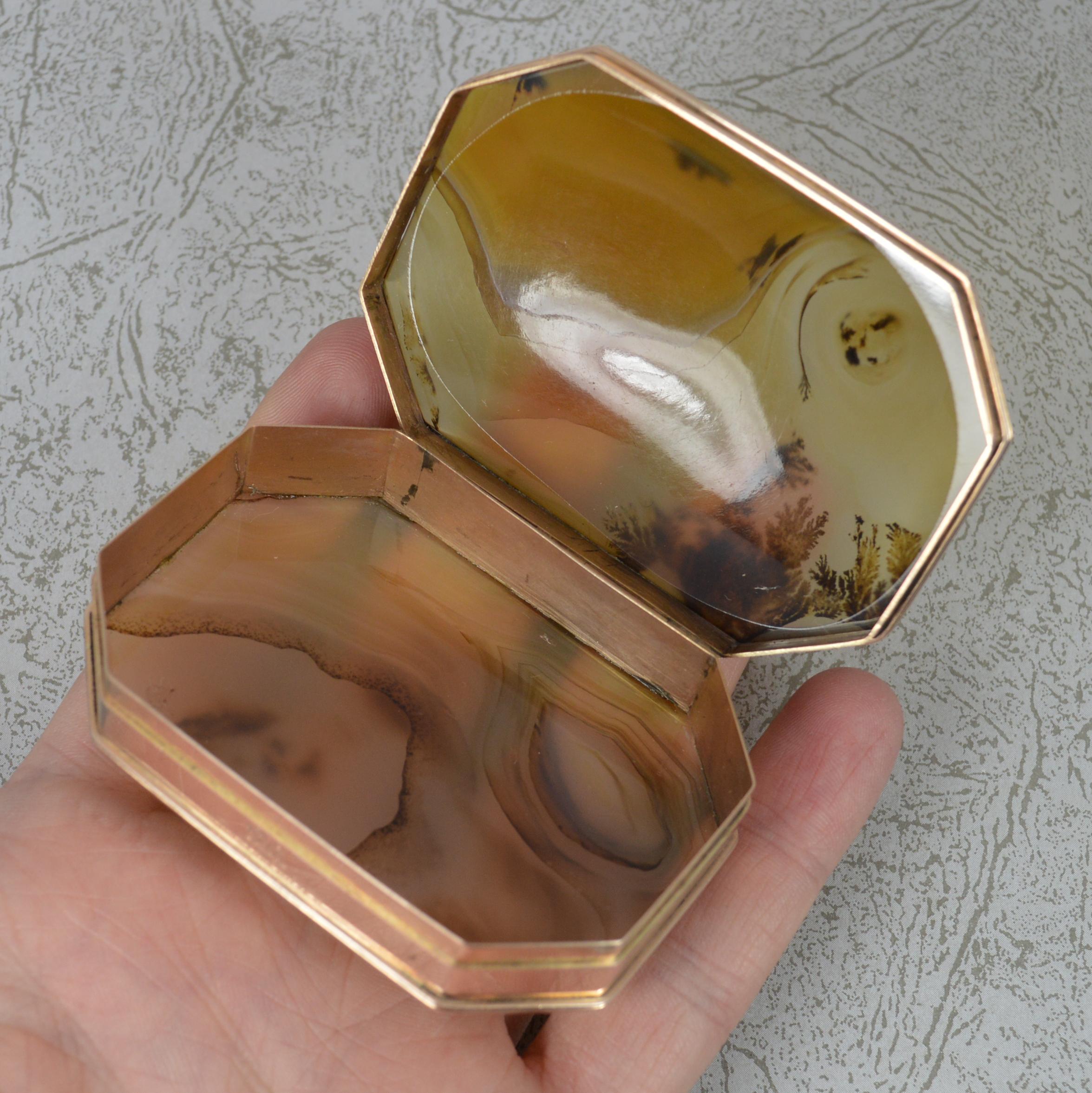 Georgian 15ct Rose Gold and Moss Agate Large Snuff Box For Sale 4