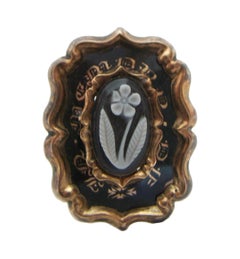 Georgian 15K Gold Mourning Brooch with Hardstone Floral Cameo - U.K. - C.1837