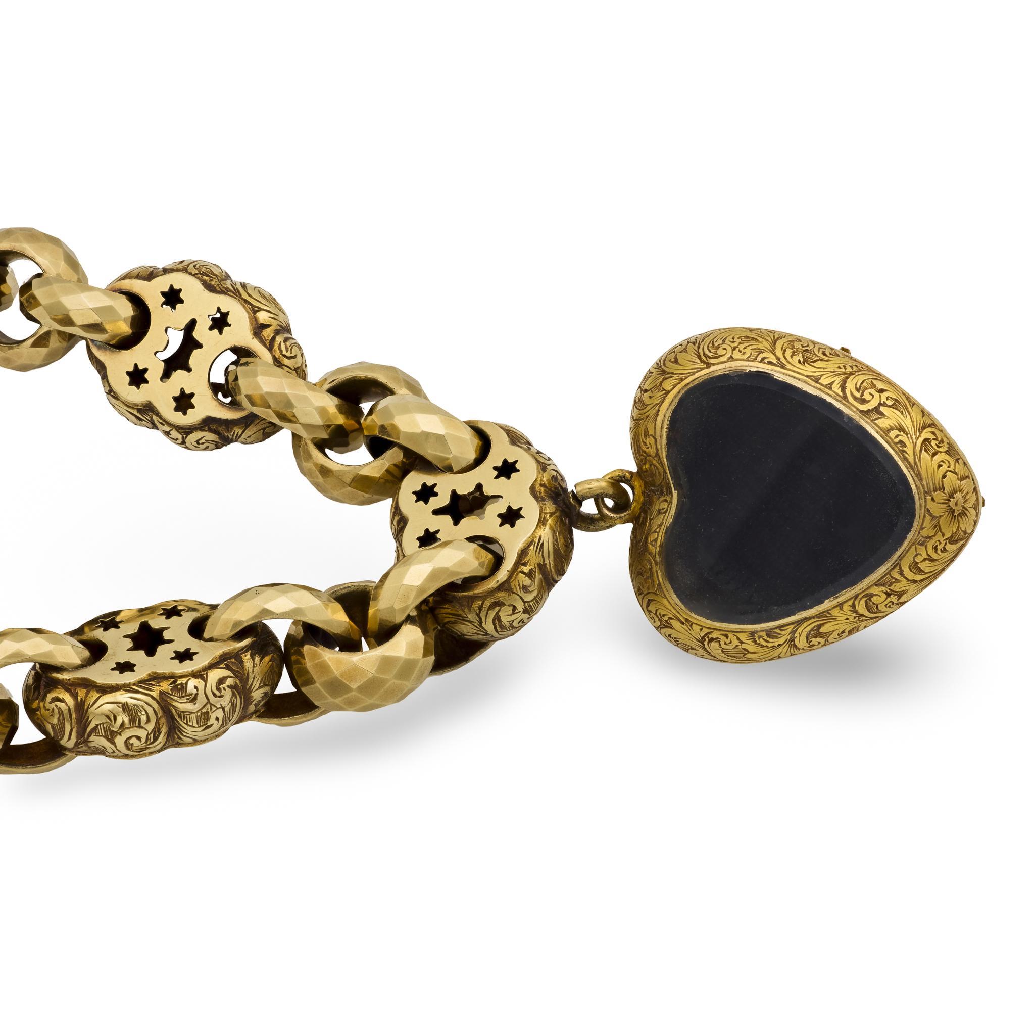Cabochon Georgian 15k Repoussé Garnet Heart-Motif Locket Bracelet For Sale