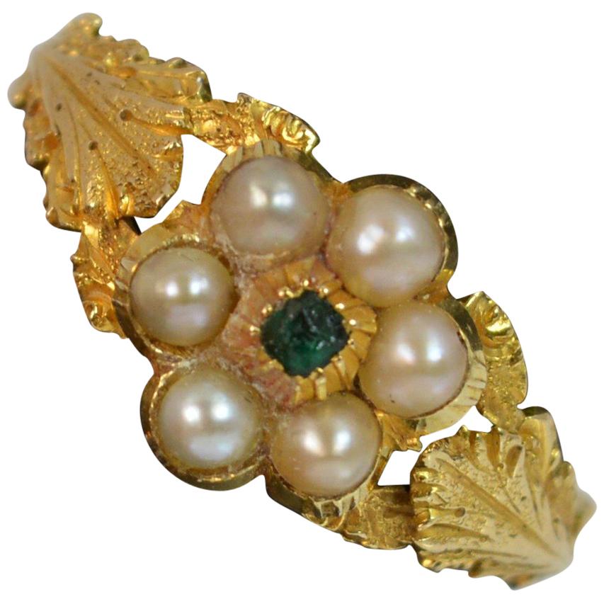 Georgian 18 Carat Gold Pearl and Emerald Daisy Cluster Ring
