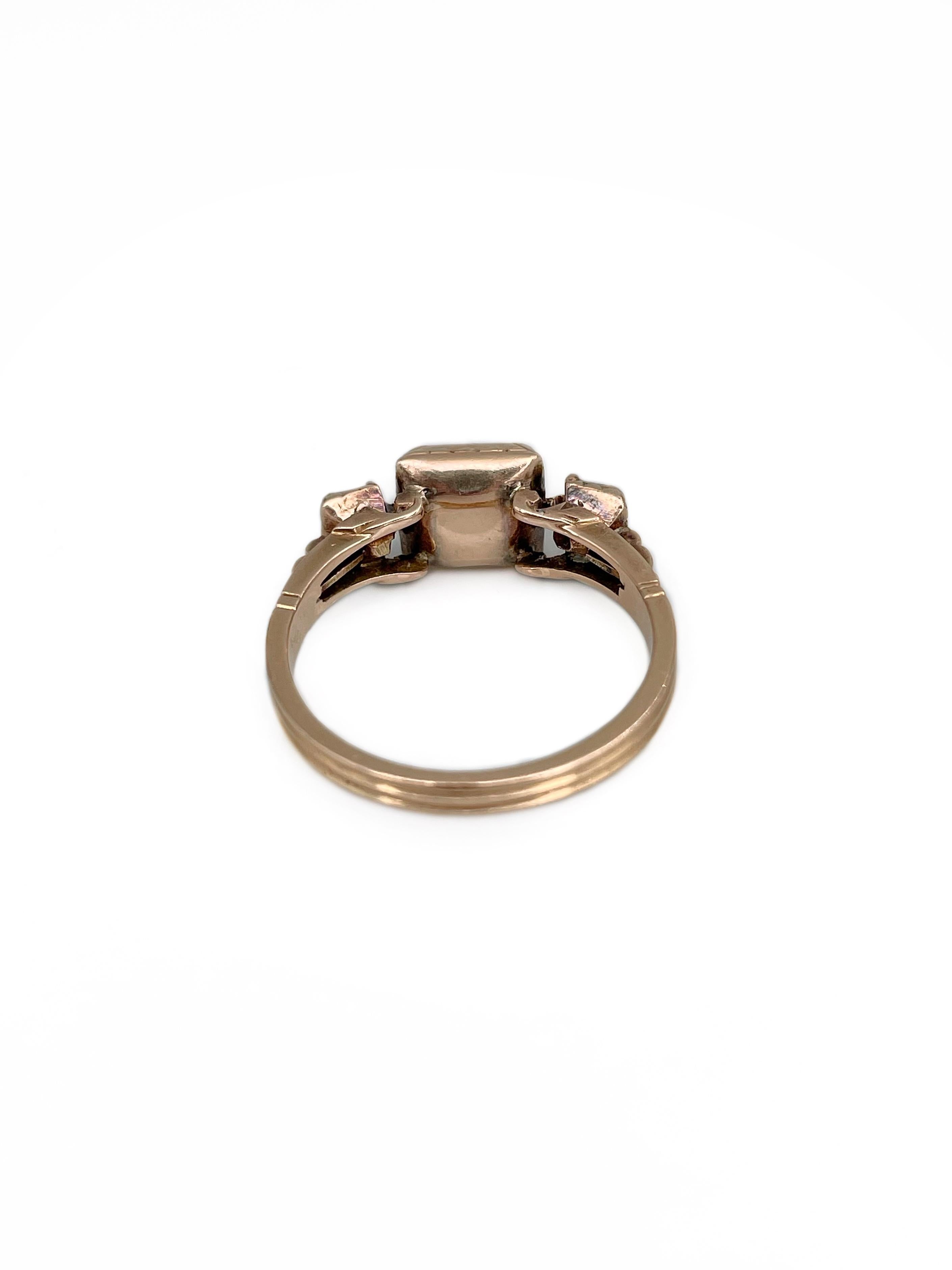 Women's or Men's Georgian 18 Karat Gold 1.50 Carat Emerald 0.18 Carat Diamond Three-Stone Ring
