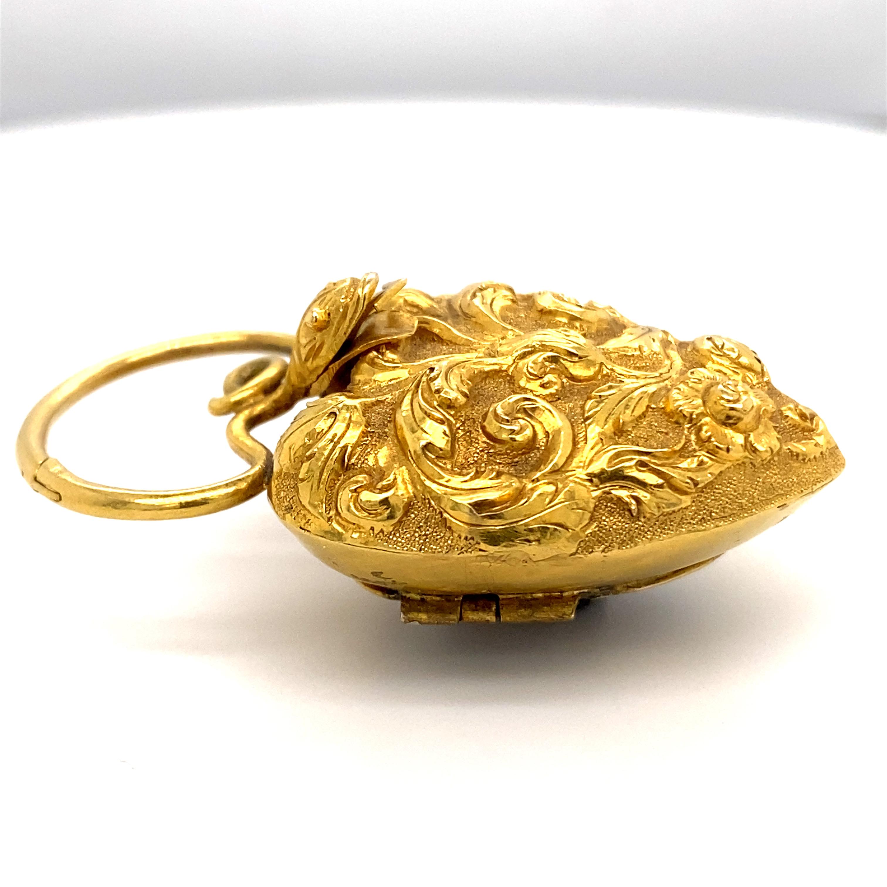 Georgian 18 Karat Gold Heart Shaped Locket Pendant with Snake Motif 2