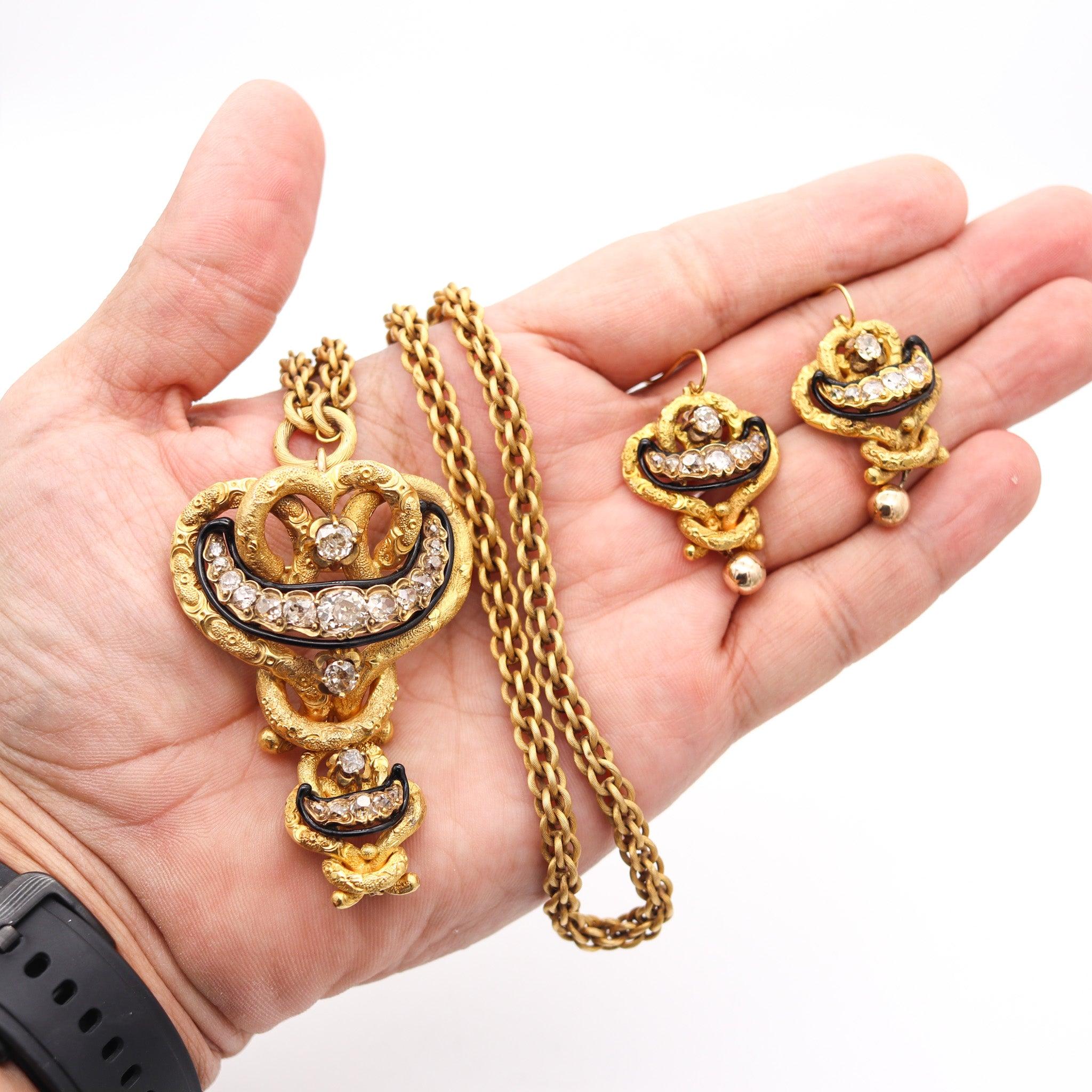 GEORGIAN 1800 Antique Necklace Earrings Set In 18Kt Gold With 11.84 Ctw Diamonds For Sale 4