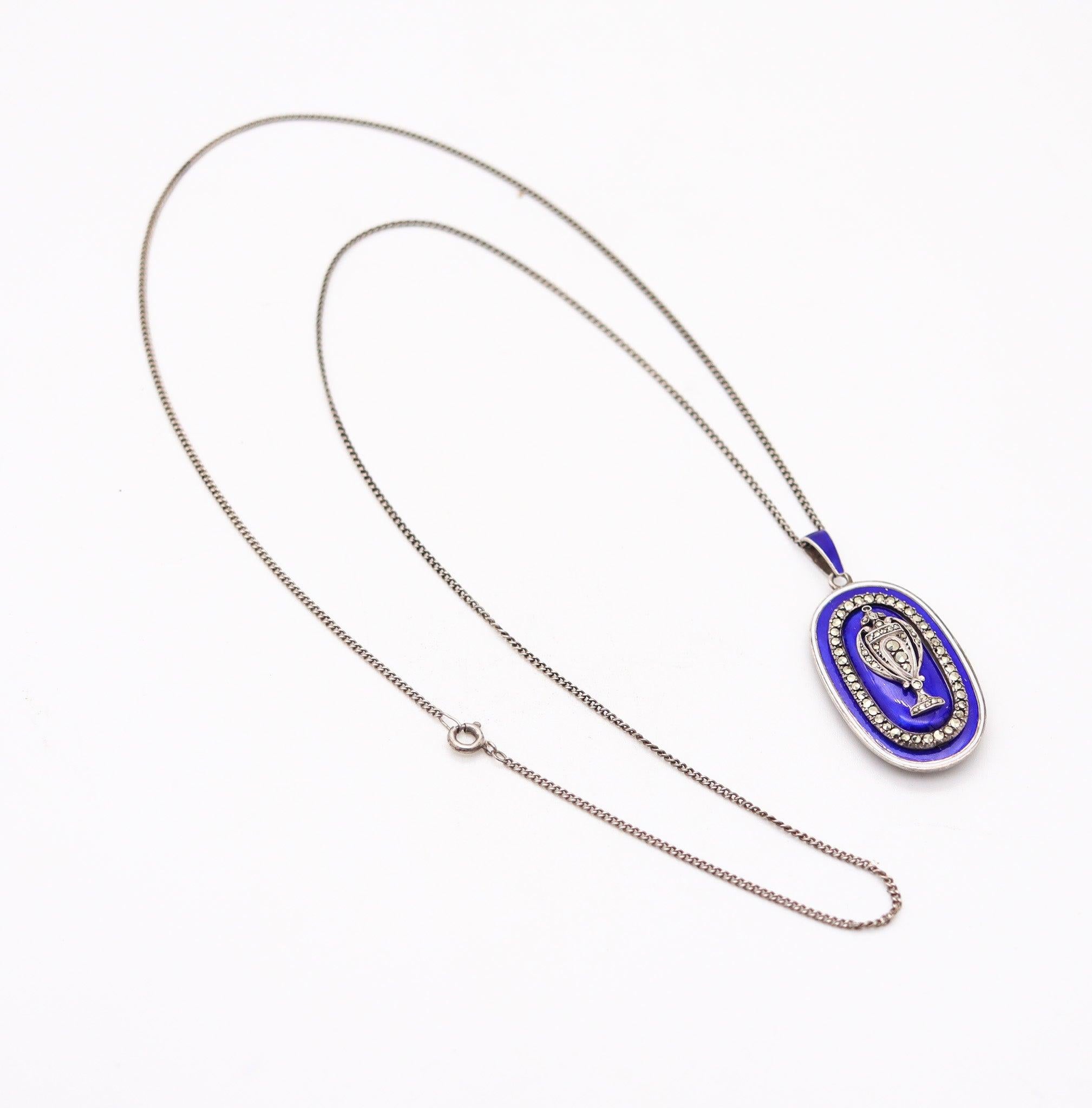 Collana GEORGIANA 1820 in argento smaltato bianco e blu con marcasite in vendita 2