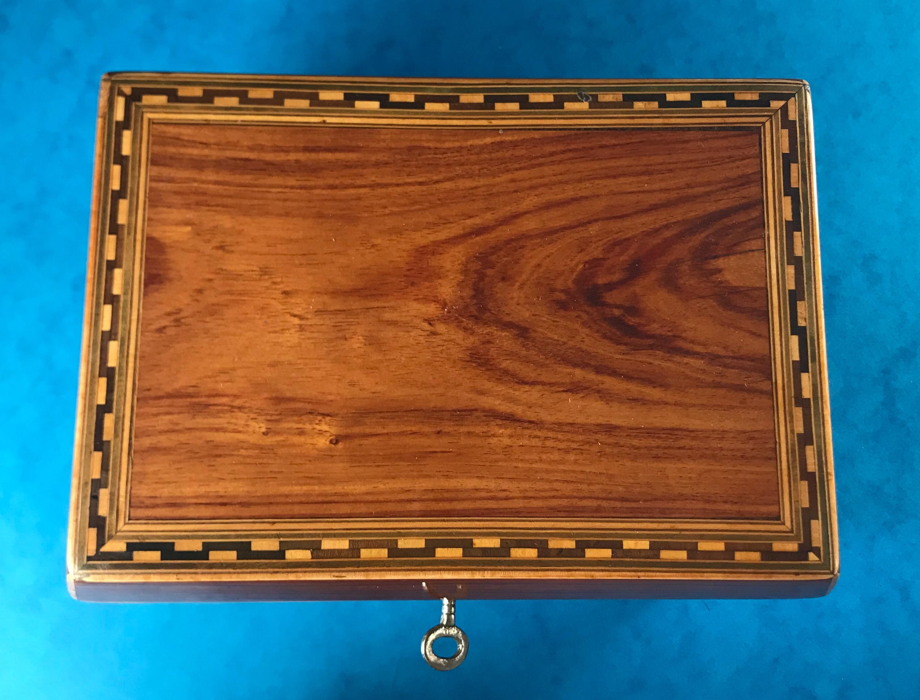 Georgian 1820 Harewood, Ebony and Boxwood Inlaid Tulipwood Box In Good Condition In Windsor, Berkshire
