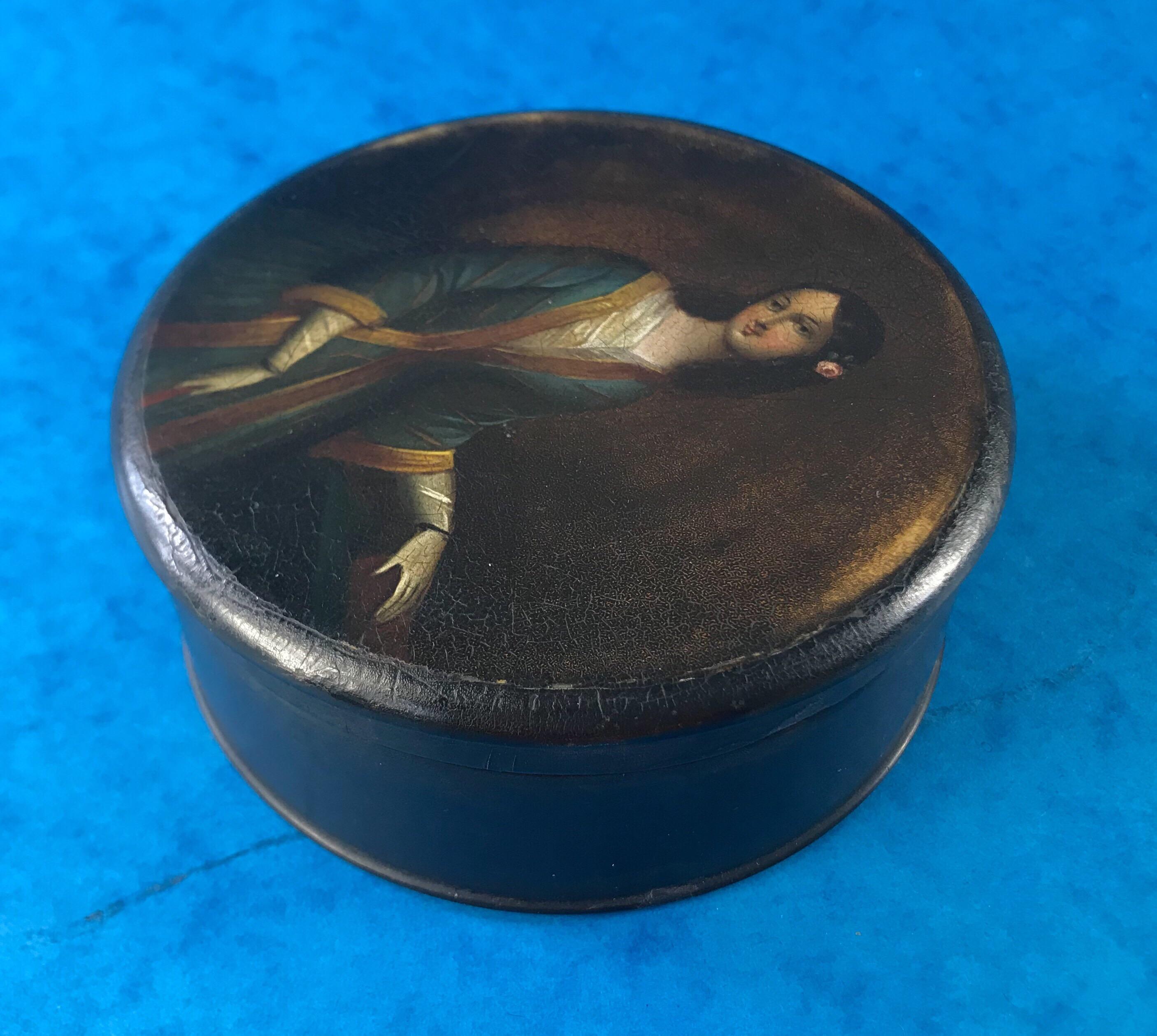 Georgian 1820 painted papier-mâché table snuff box In Good Condition For Sale In Windsor, Berkshire
