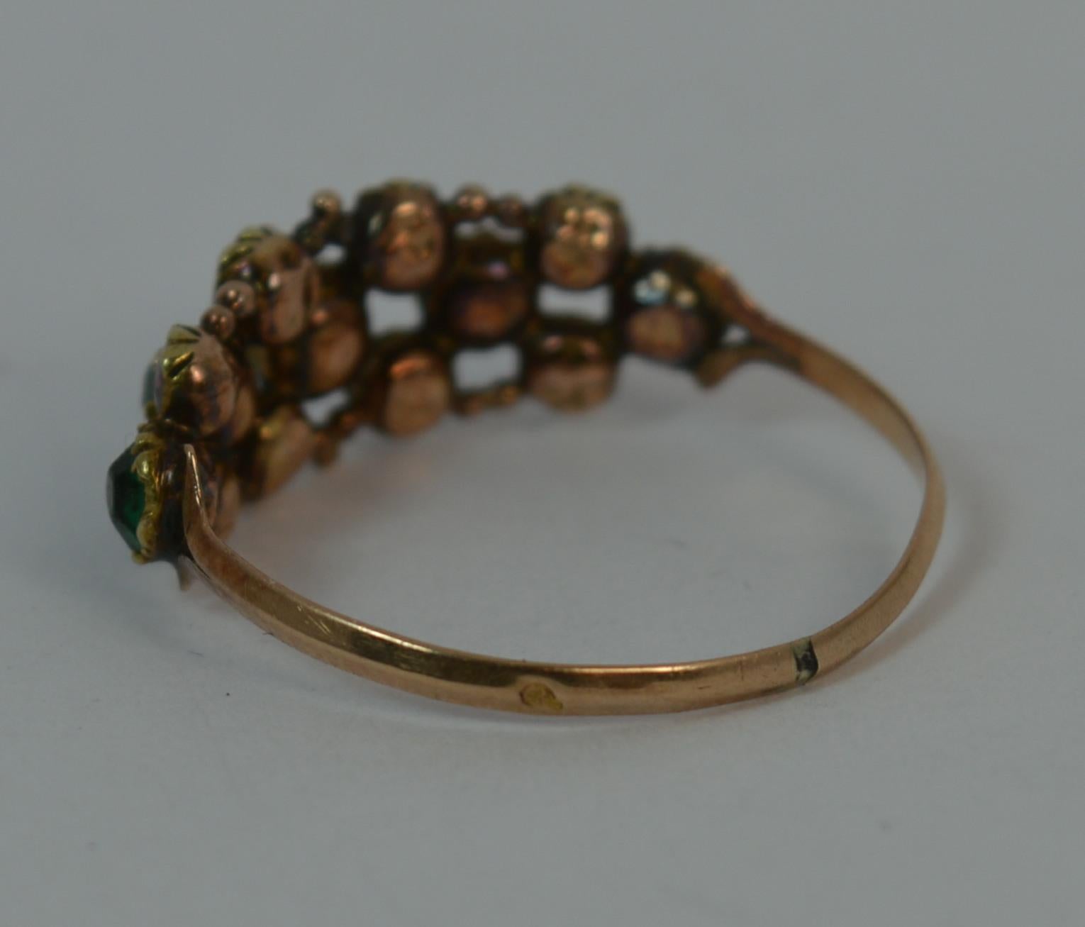 George III Georgian 18 Carat Gold Green Paste and Garnet Cluster Stack Ring, circa 1780