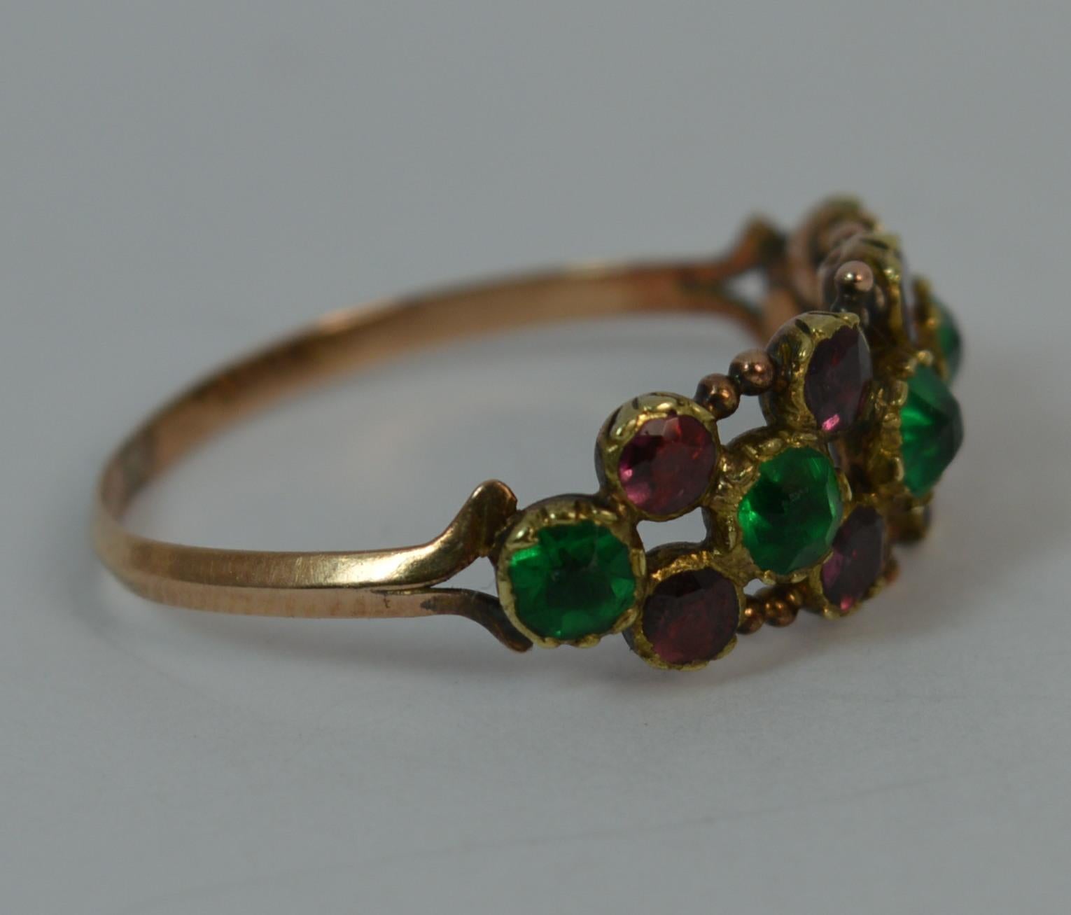 Women's Georgian 18 Carat Gold Green Paste and Garnet Cluster Stack Ring, circa 1780