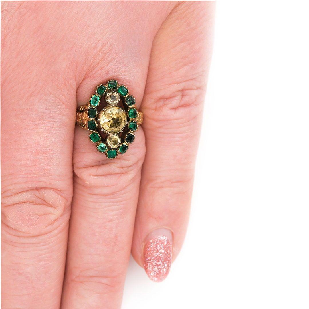 Georgian 18ct Gold Yellow Topaz and Emerald Navette Cluster Ring, Circa 1815 4