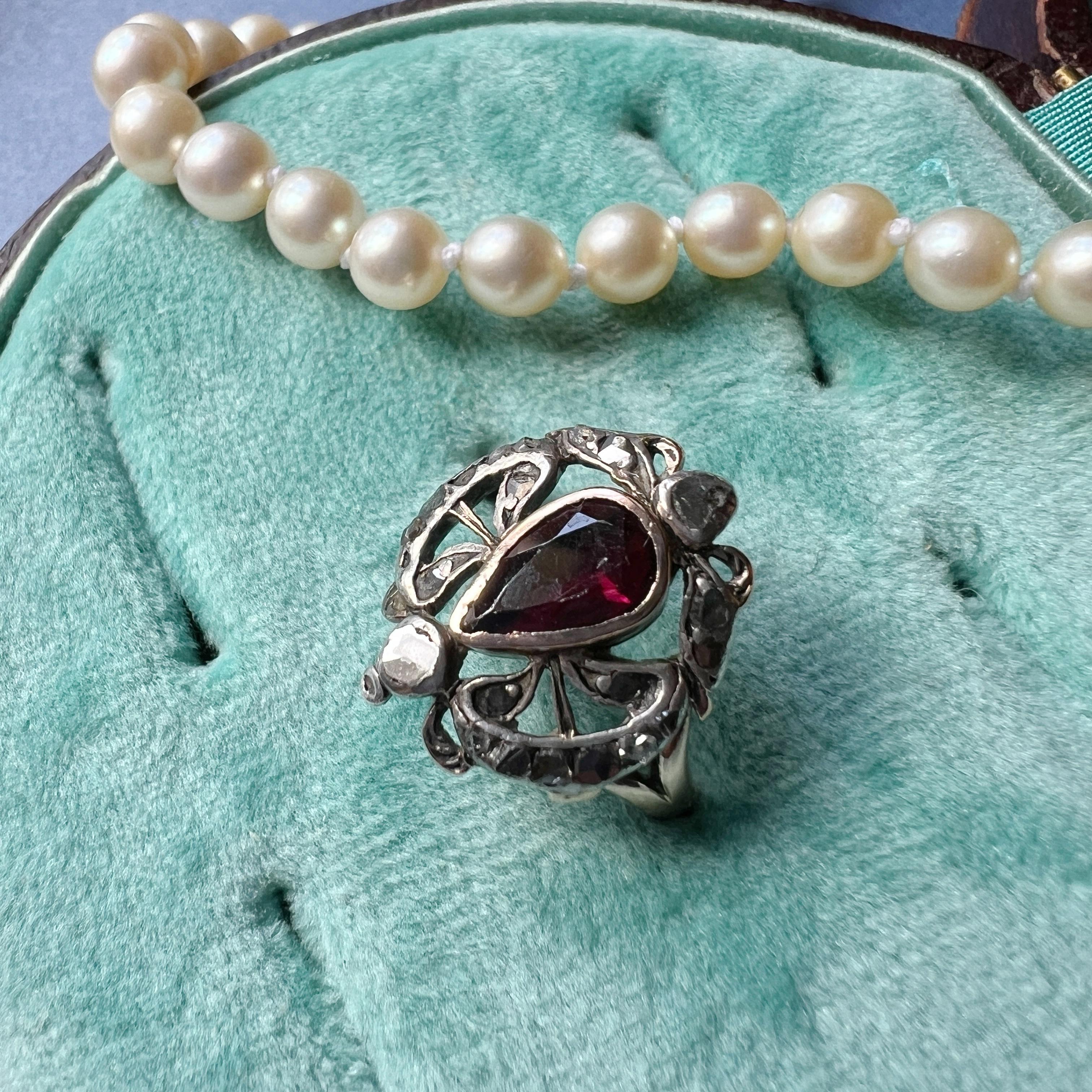 Georgianischer 18 Karat Gold Granat Herz-Diamant-Ring, sentimentaler Ring, romantischer Ring, Geschenk (Herzschliff) im Angebot