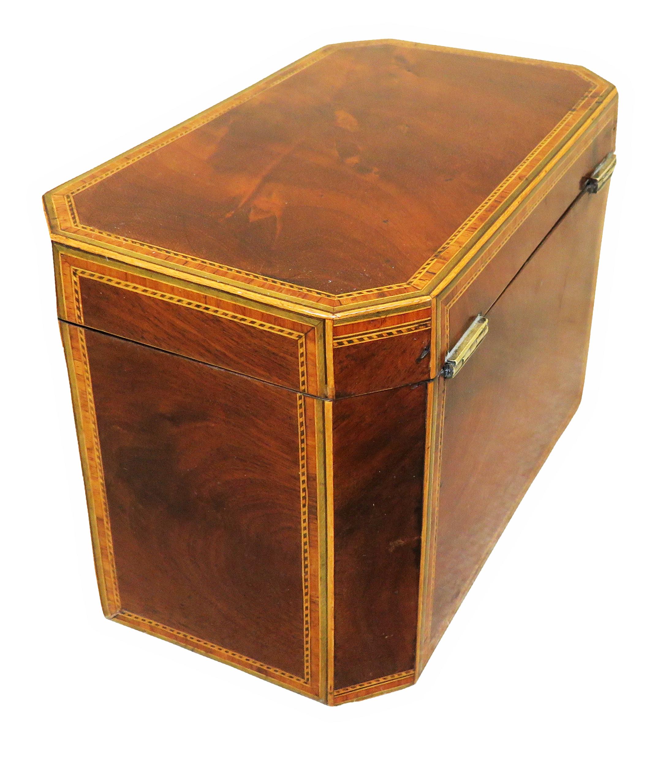 English Georgian 18th Century Antique Mahogany Octagonal Tea Caddy