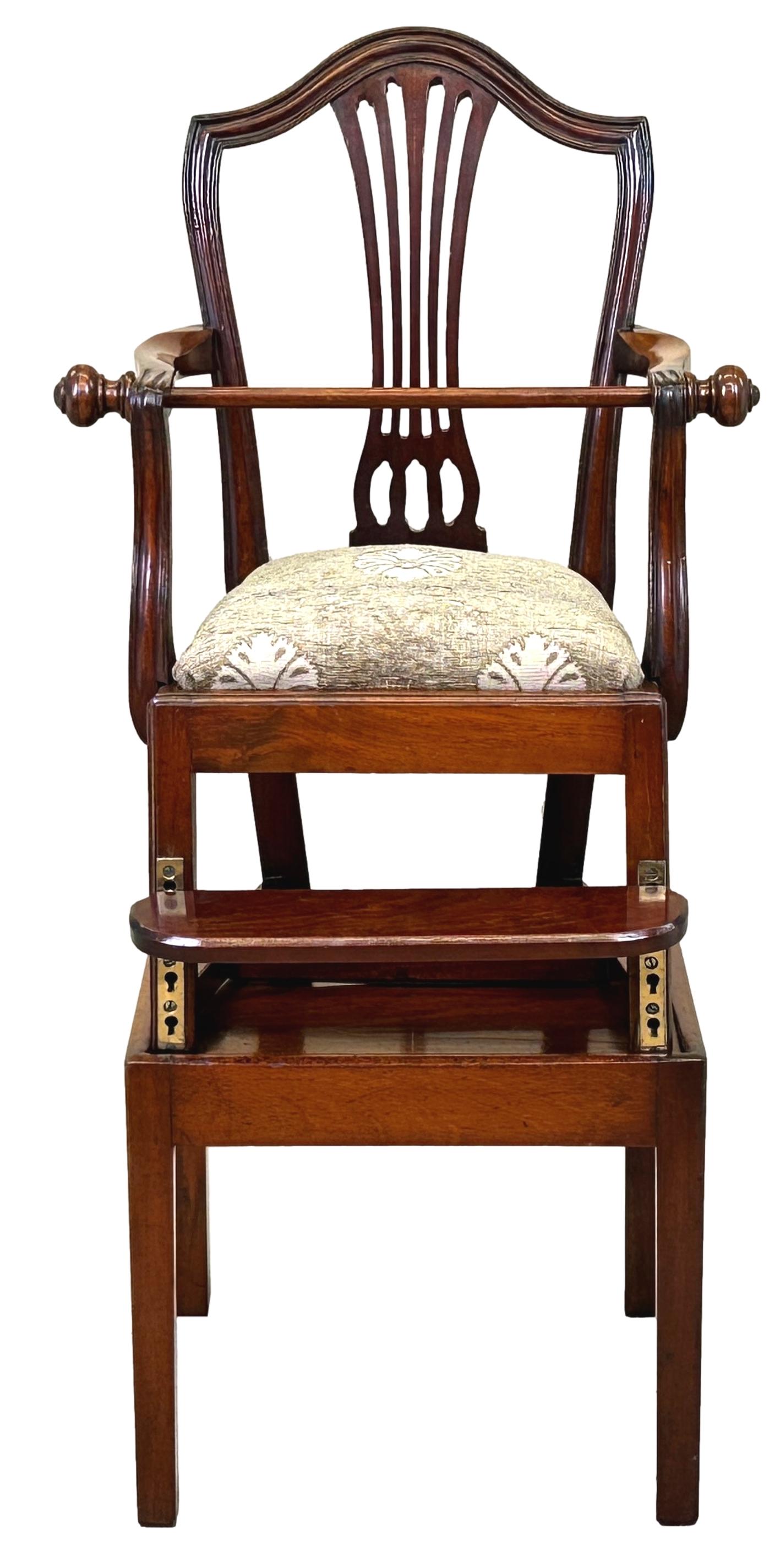 Chaise haute géorgienne du 18e siècle pour enfant en vente 2
