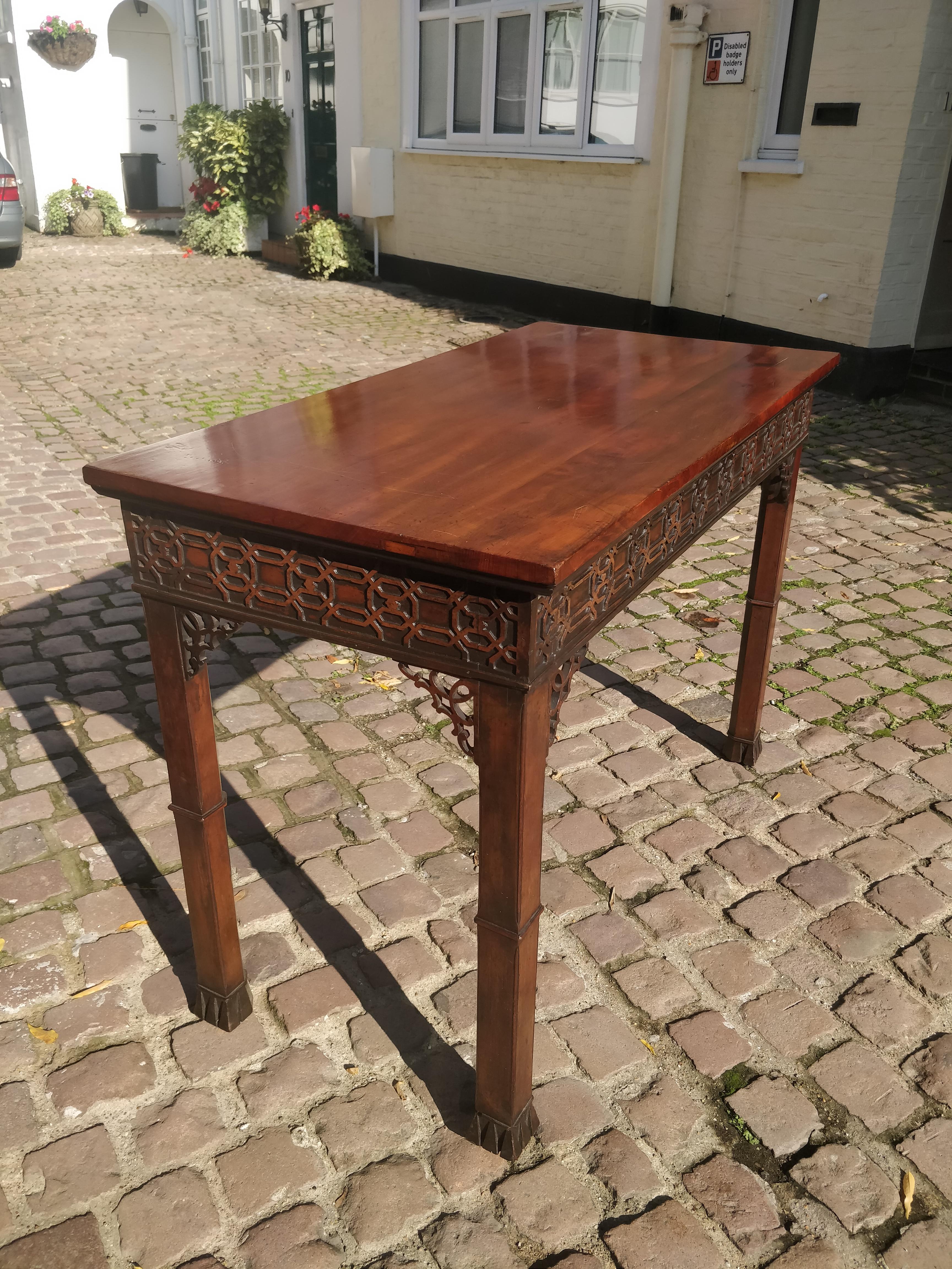Georgian 18th Century Chippendale Centre or Serving Table 8