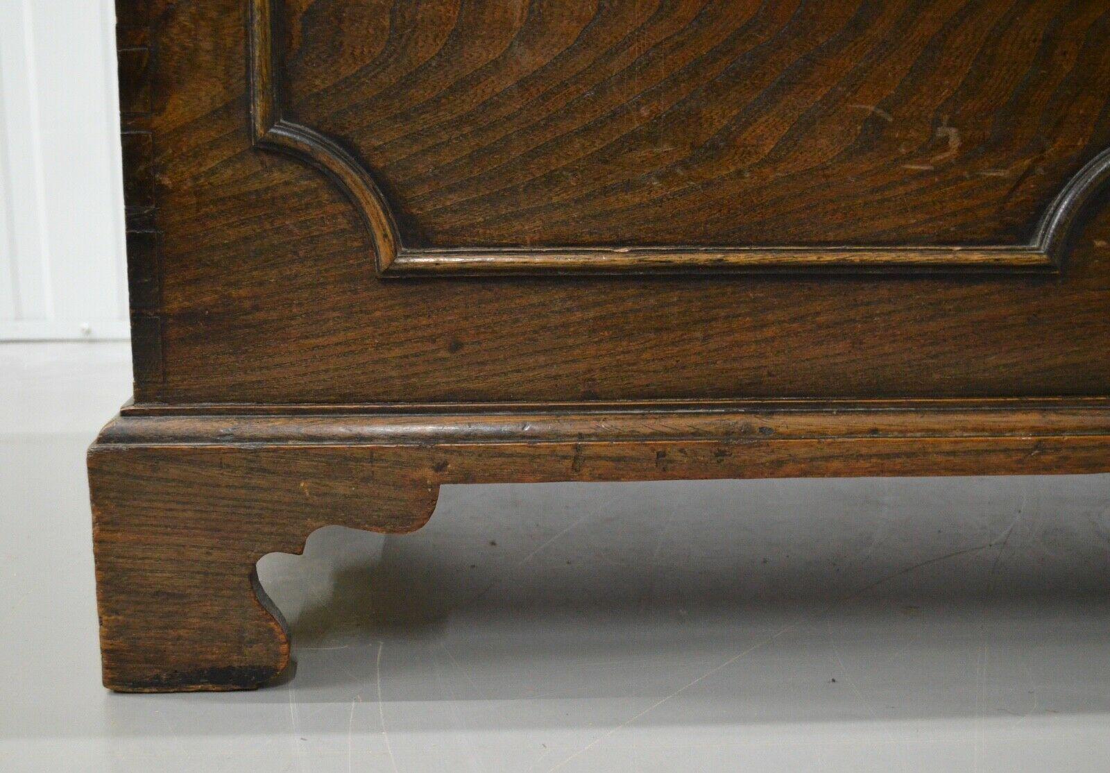 Georgian 18th Century Elm Coffer, Chest, Blanket Box, Trunk with a Hinged Lid For Sale 6