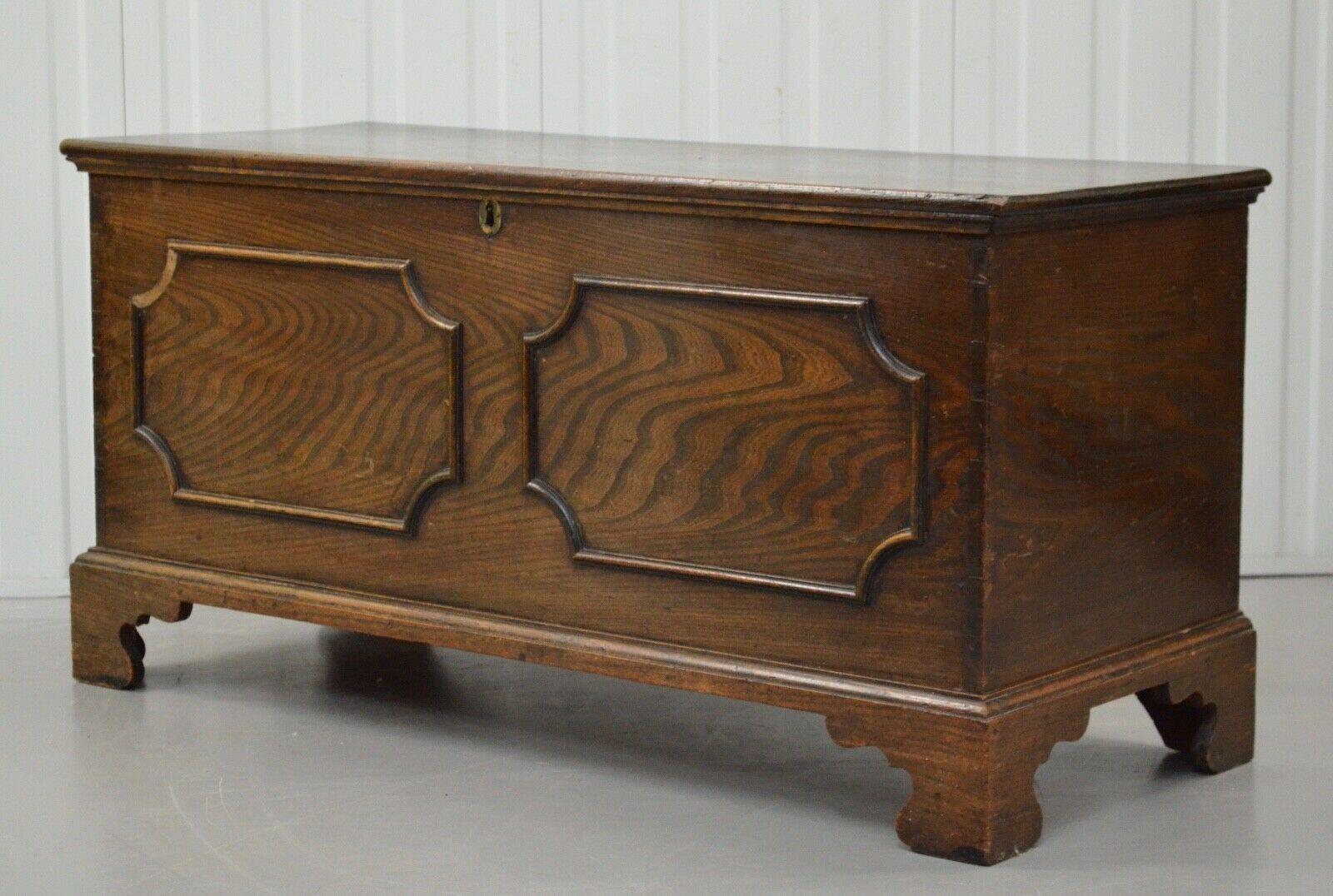 Early 19th Century Georgian 18th Century Elm Coffer, Chest, Blanket Box, Trunk with a Hinged Lid For Sale