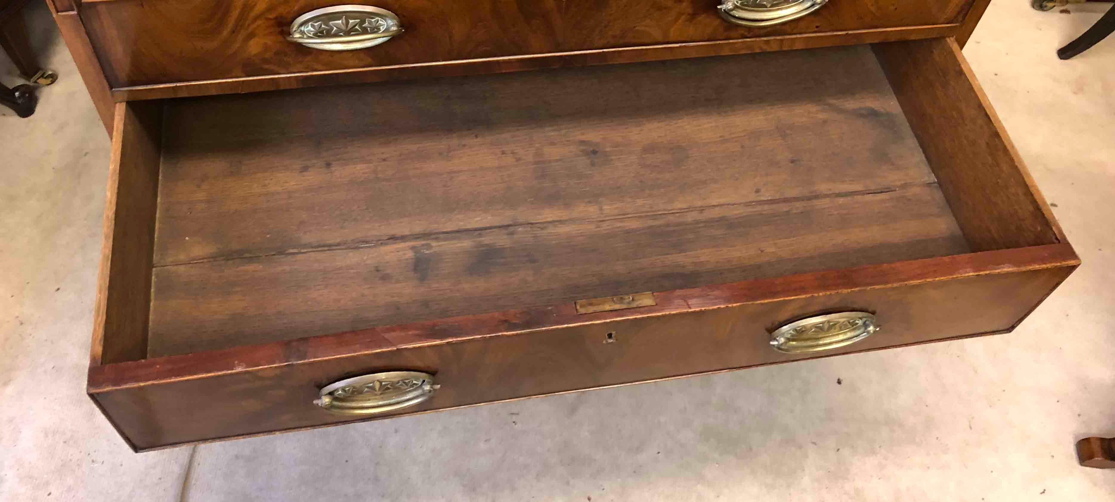 Georgian 18th Century Mahogany Bureau Bookcase Cabinet For Sale 4