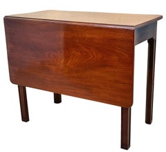 Georgian 18th Century Mahogany Drop Flap Side Table