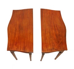 Georgian 18th Century Mahogany Pair of Serpentine Tea Tables