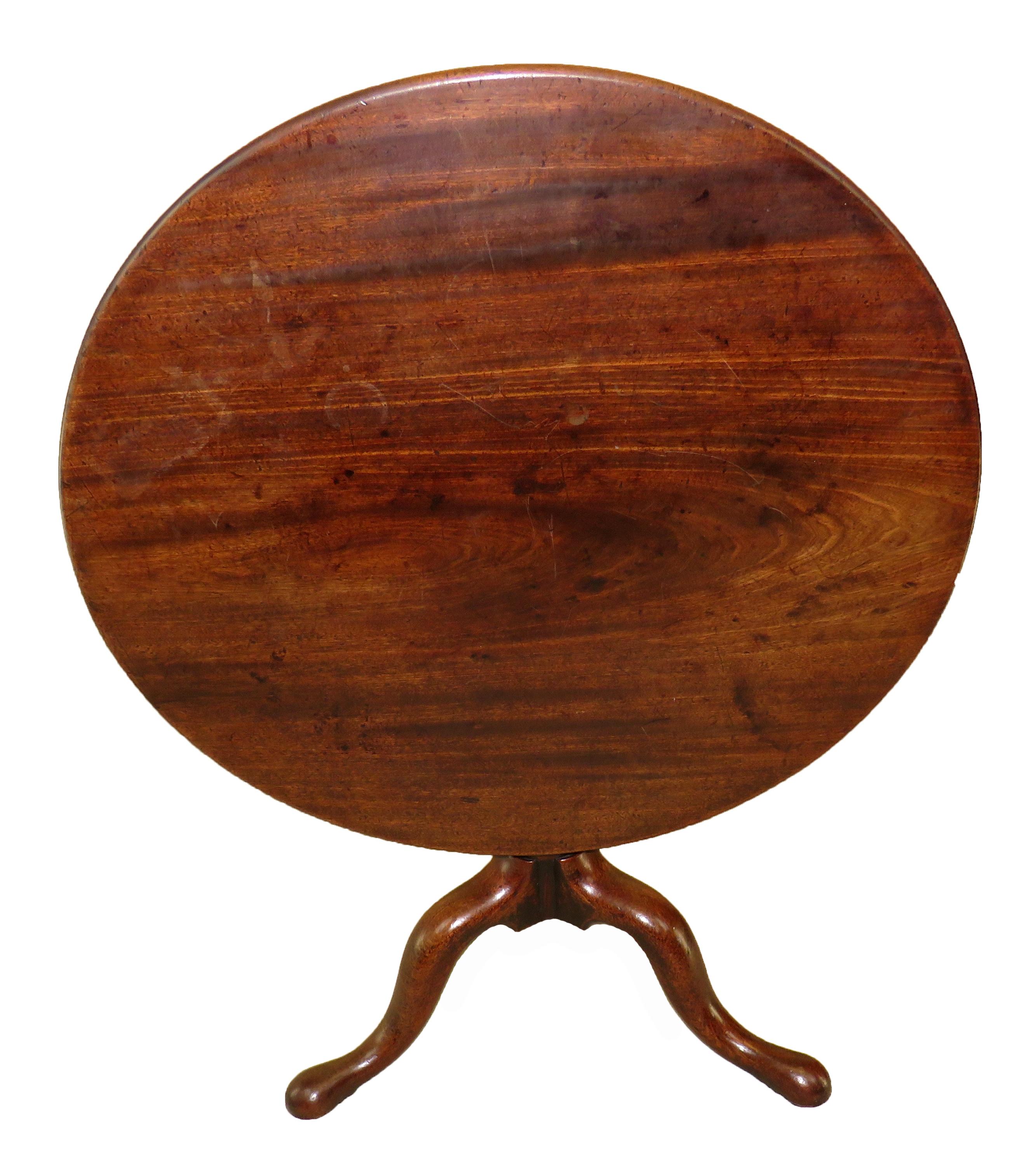 Chippendale Georgian 18th Century Mahogany Tripod Table For Sale