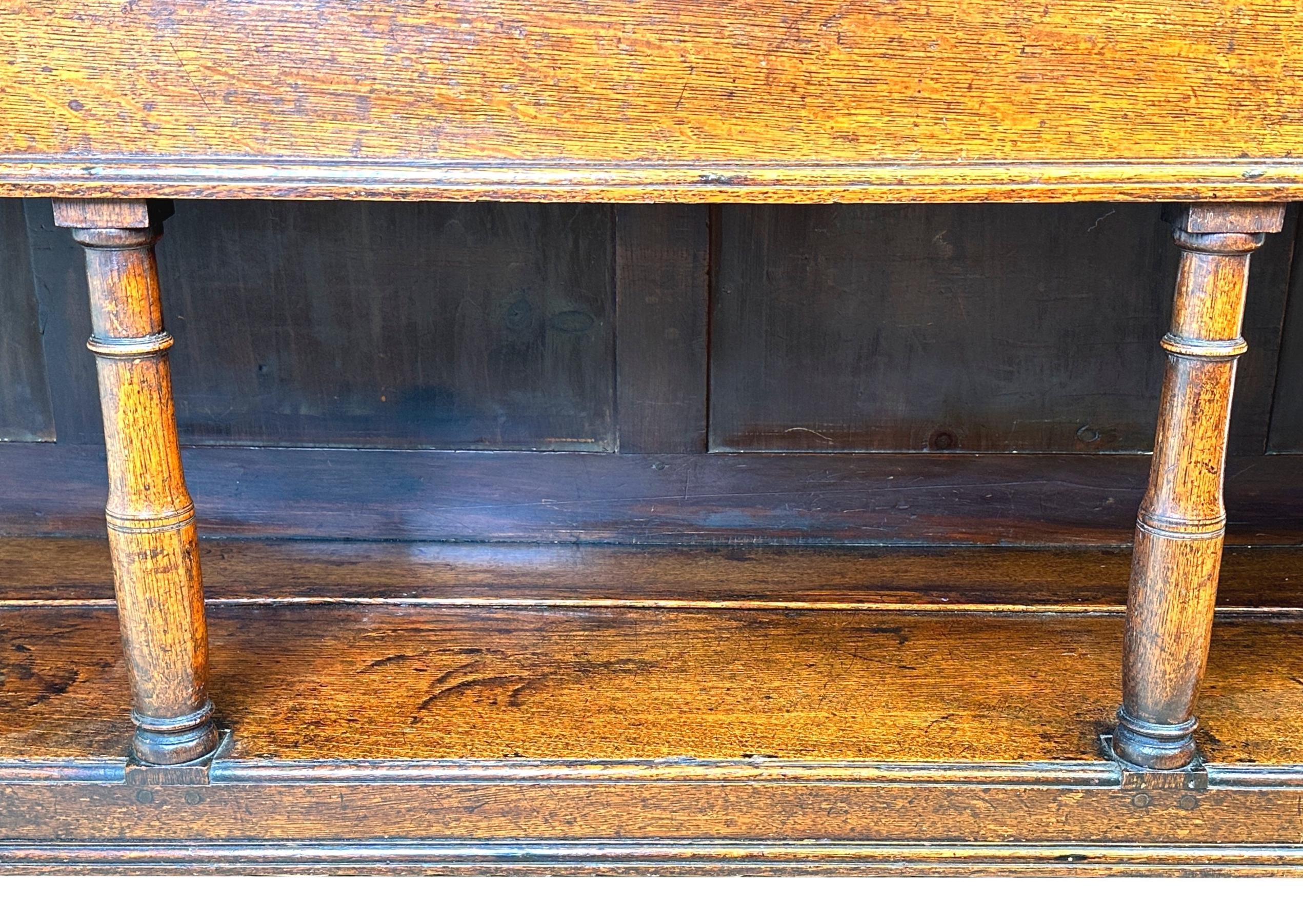 Georgian 18th Century Potboard Dresser Base For Sale 1