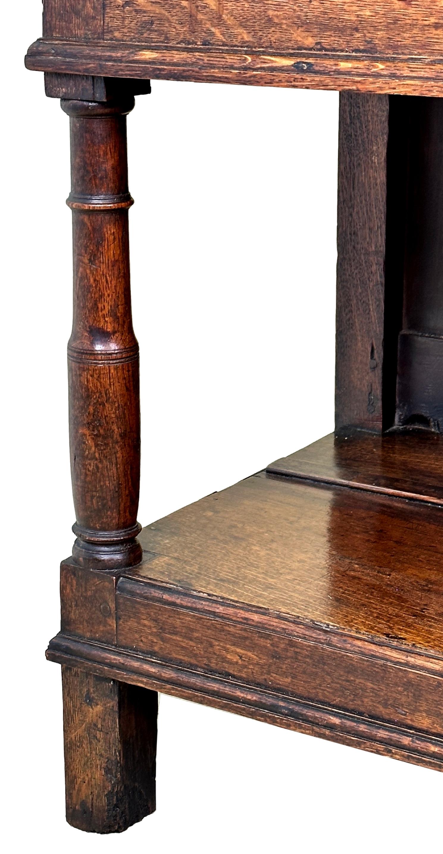 Georgian 18th Century Potboard Dresser Base For Sale 2