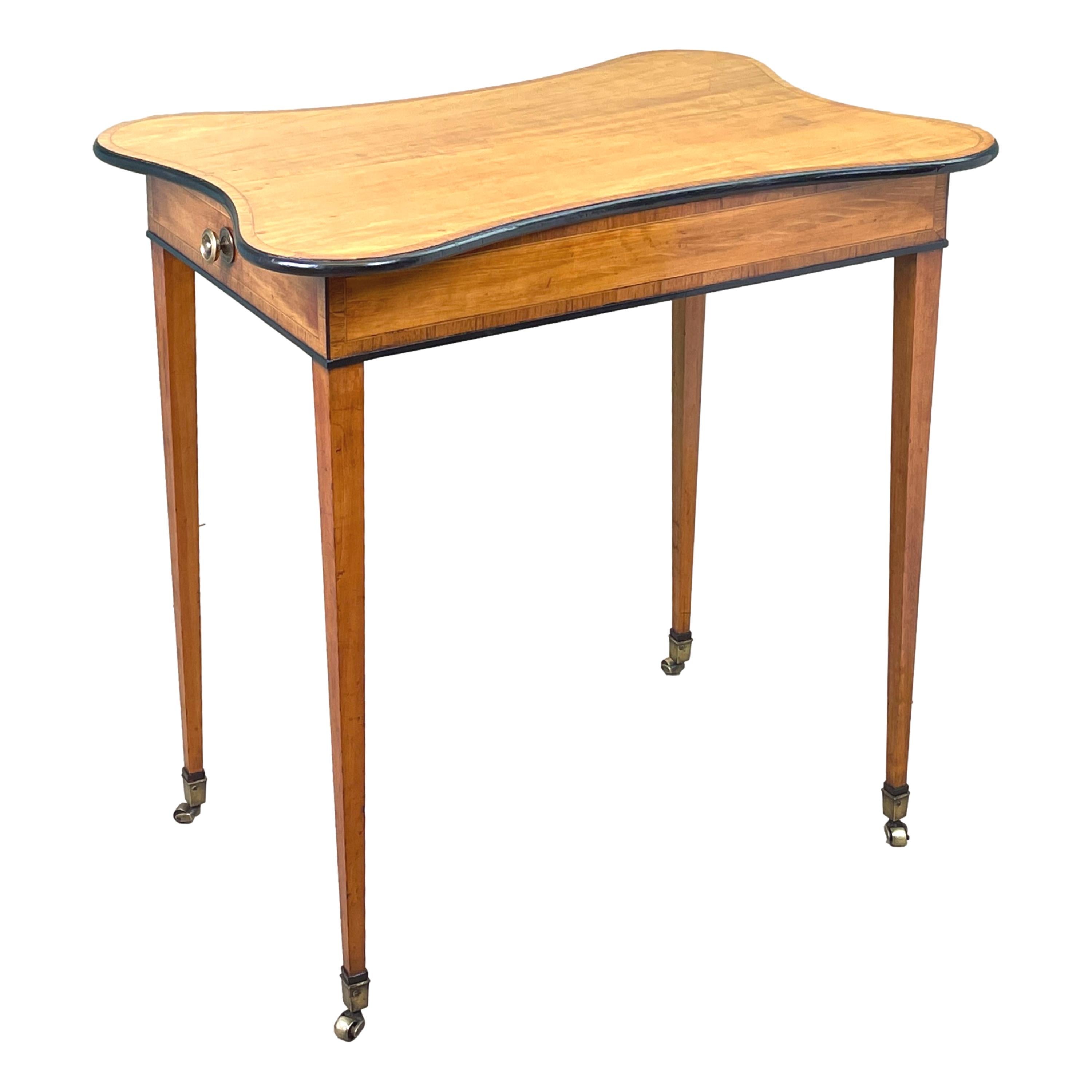 Georgian 18th Century Satinwood Table For Sale 2