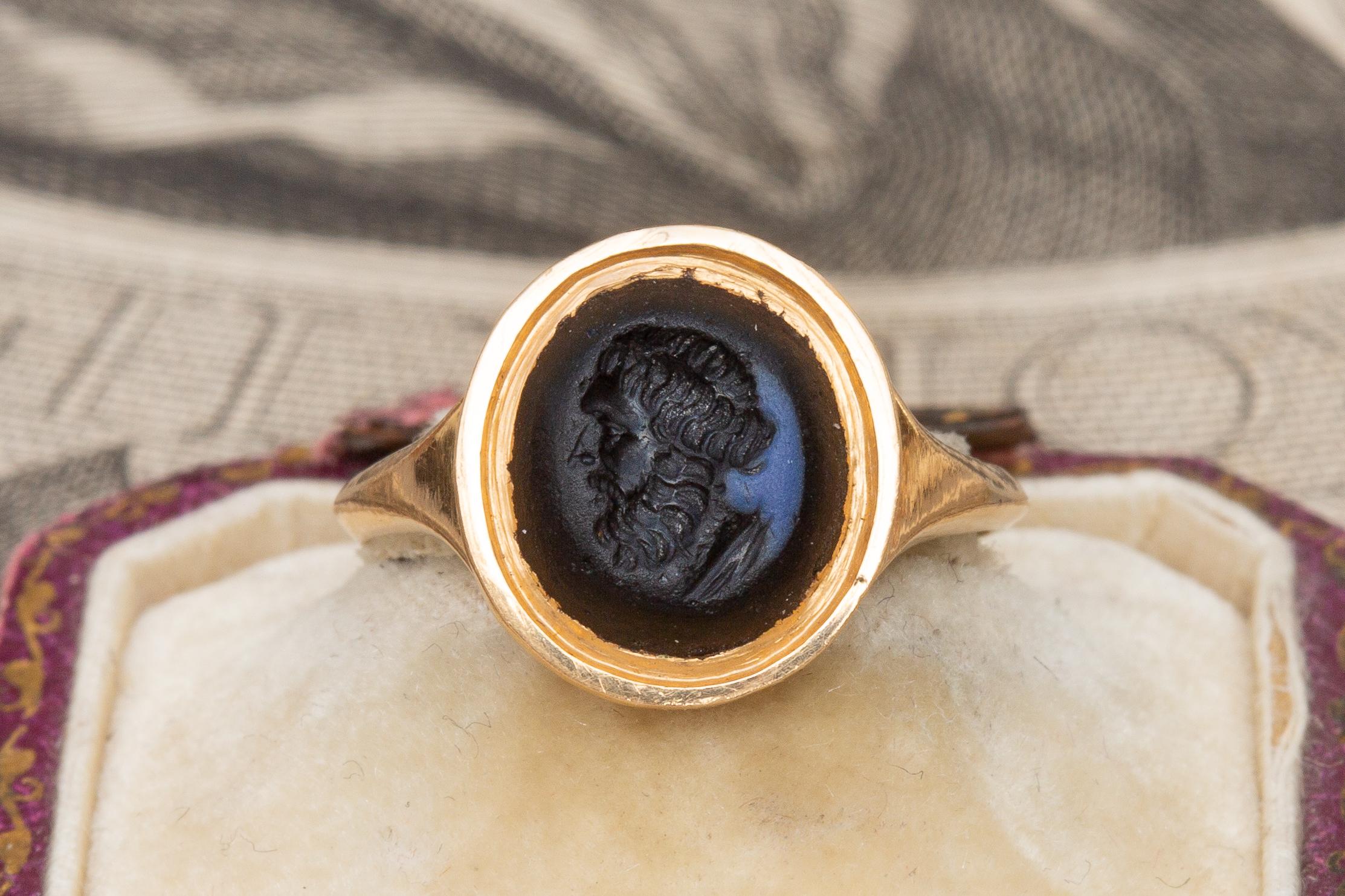 Georgian 18th Century Signet Ring with Ancient Roman Nicolo Intaglio of Hercules For Sale 9