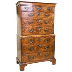 Wood Commodes and Chests of Drawers