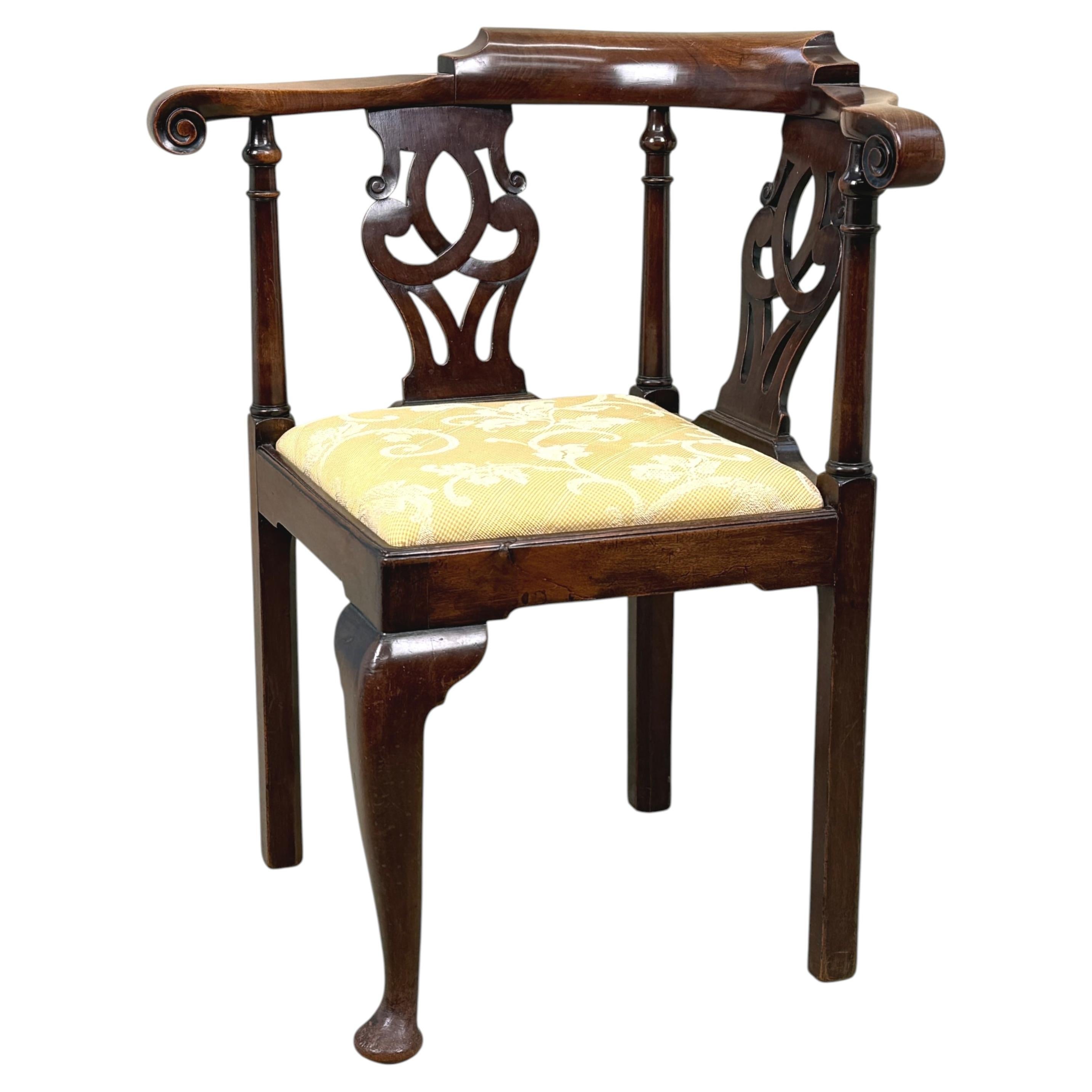 Georgian 18th Century Walnut Corner Armchair