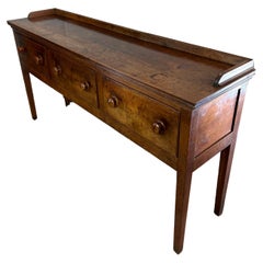 Base de commode géorgienne en noyer et Oak Oak du 18e siècle 