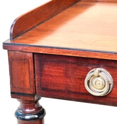 Georgian 19th Century Mahogany Dressing Table
