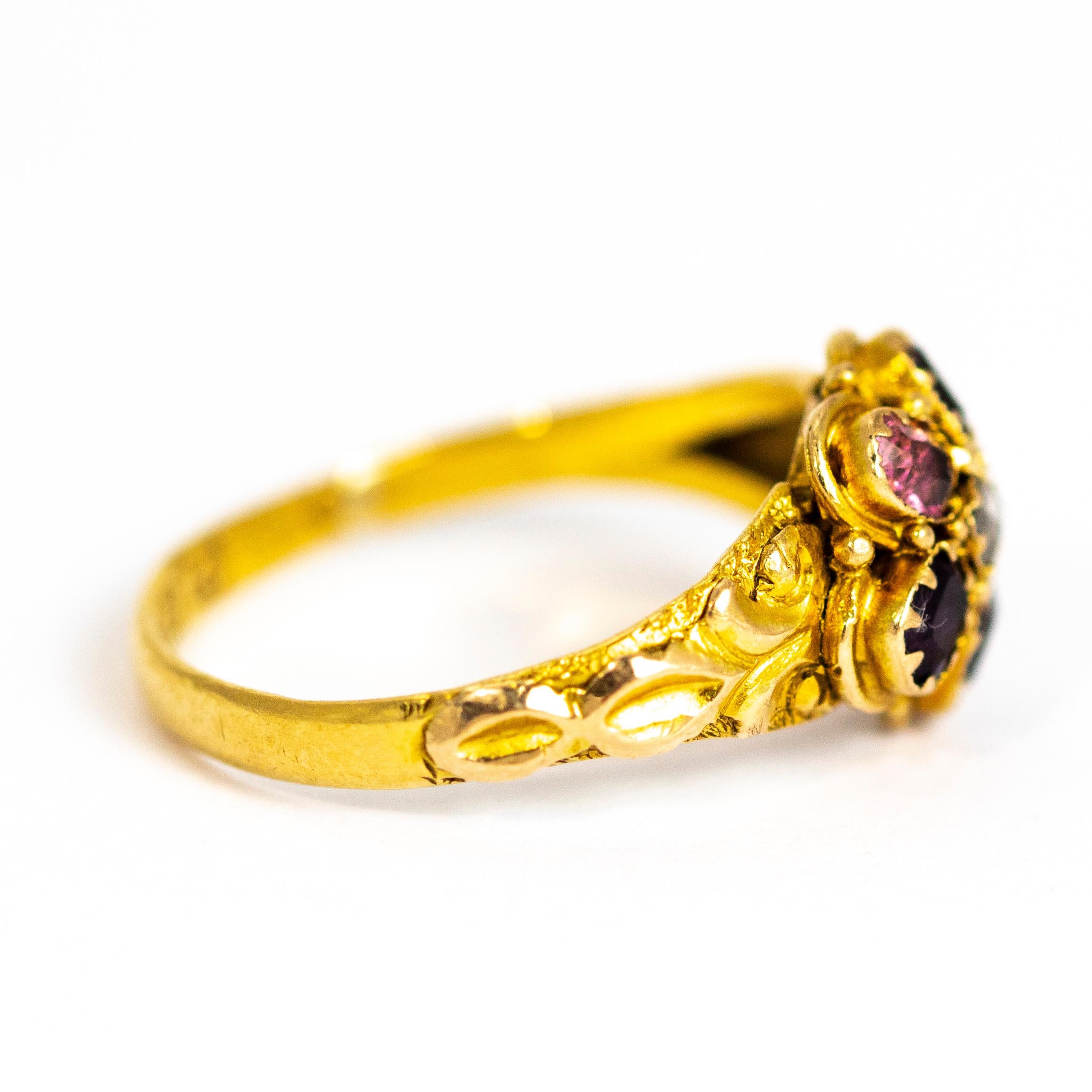 Georgian 22 Carat Gold Regard Ring In Good Condition In Chipping Campden, GB