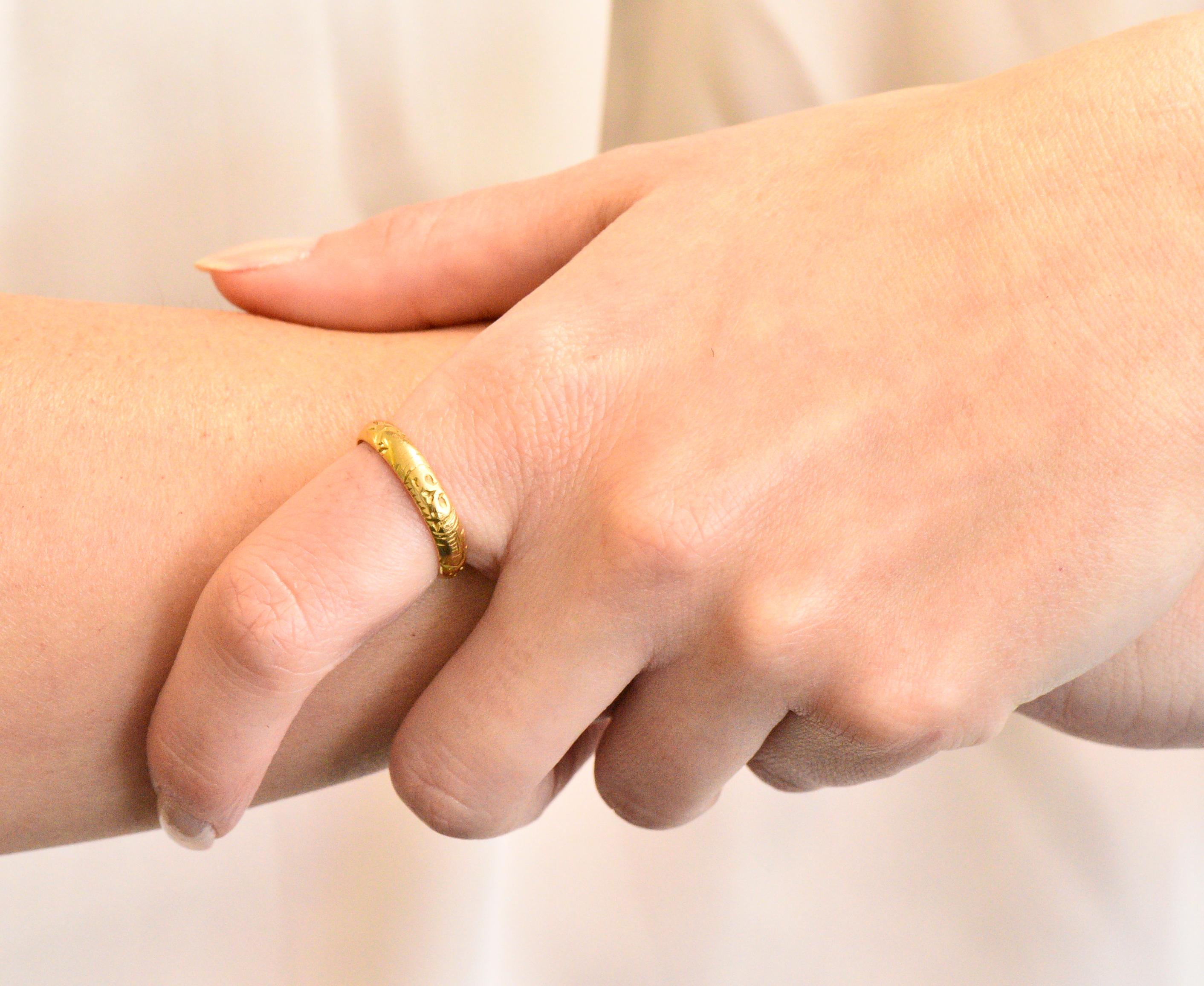 Georgian 22 Karat Gold Memento Mori Skull Unisex Band Ring 5