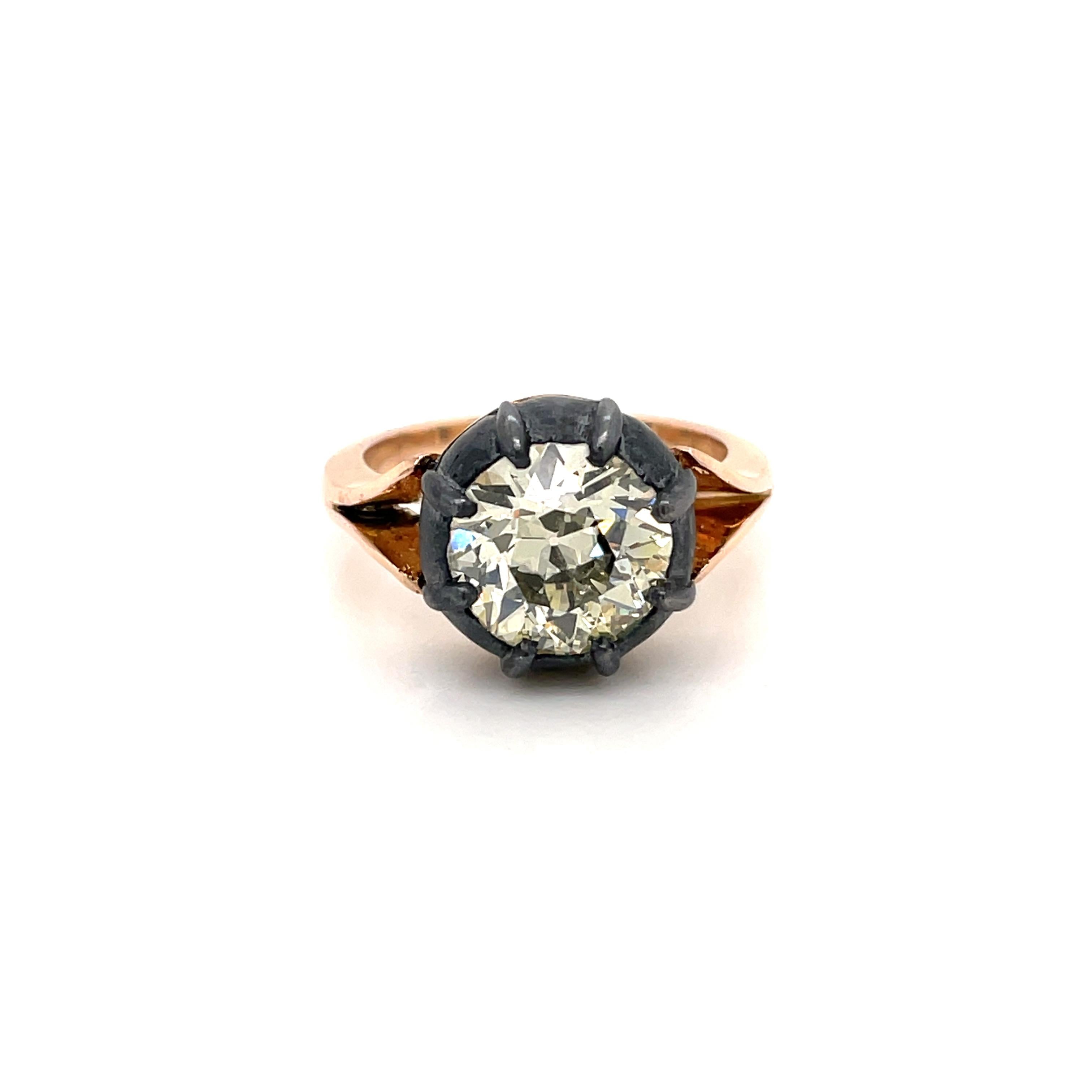 Women's or Men's Georgian Style 3.40 Carat Old Mine Diamond Button Back Ring