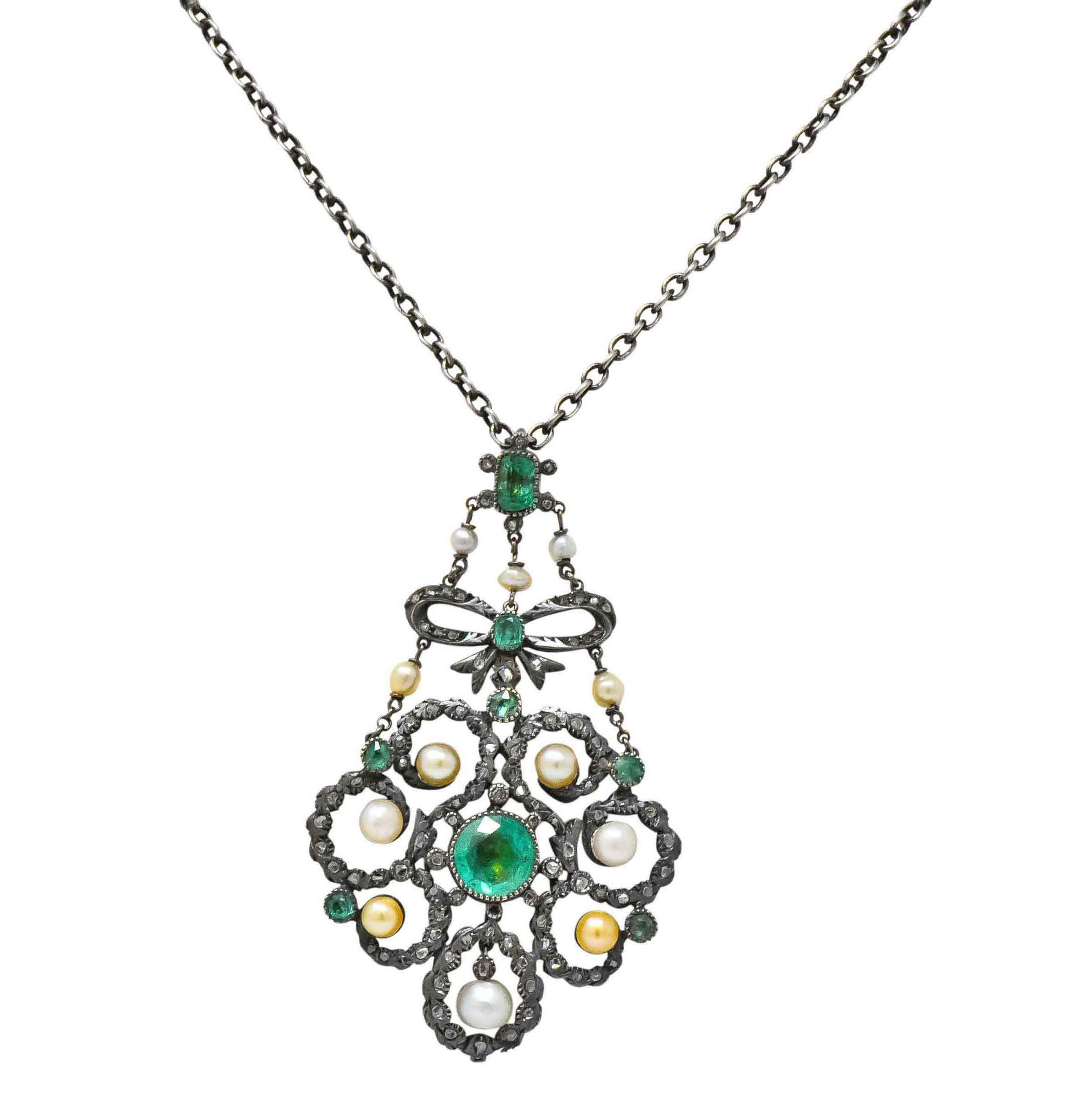 Georgian 3.50 Carat Foil Backed Emerald Pearl Diamond Silver Pendant Necklace 4
