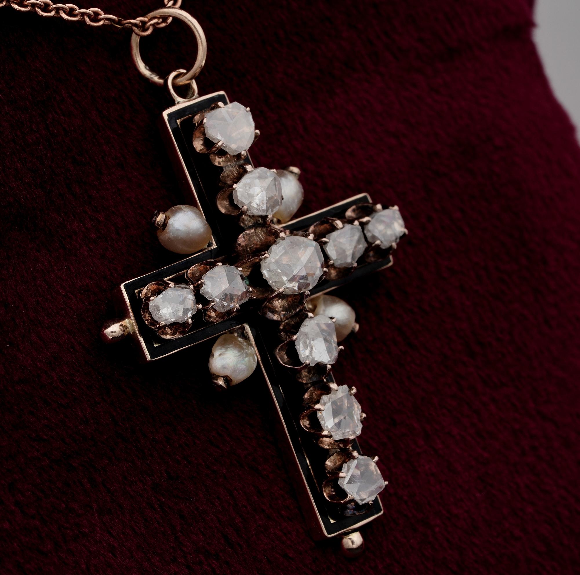 Women's or Men's Georgian 3.50 Ct Rose Cut Diamond Enamel Latin Cross For Sale