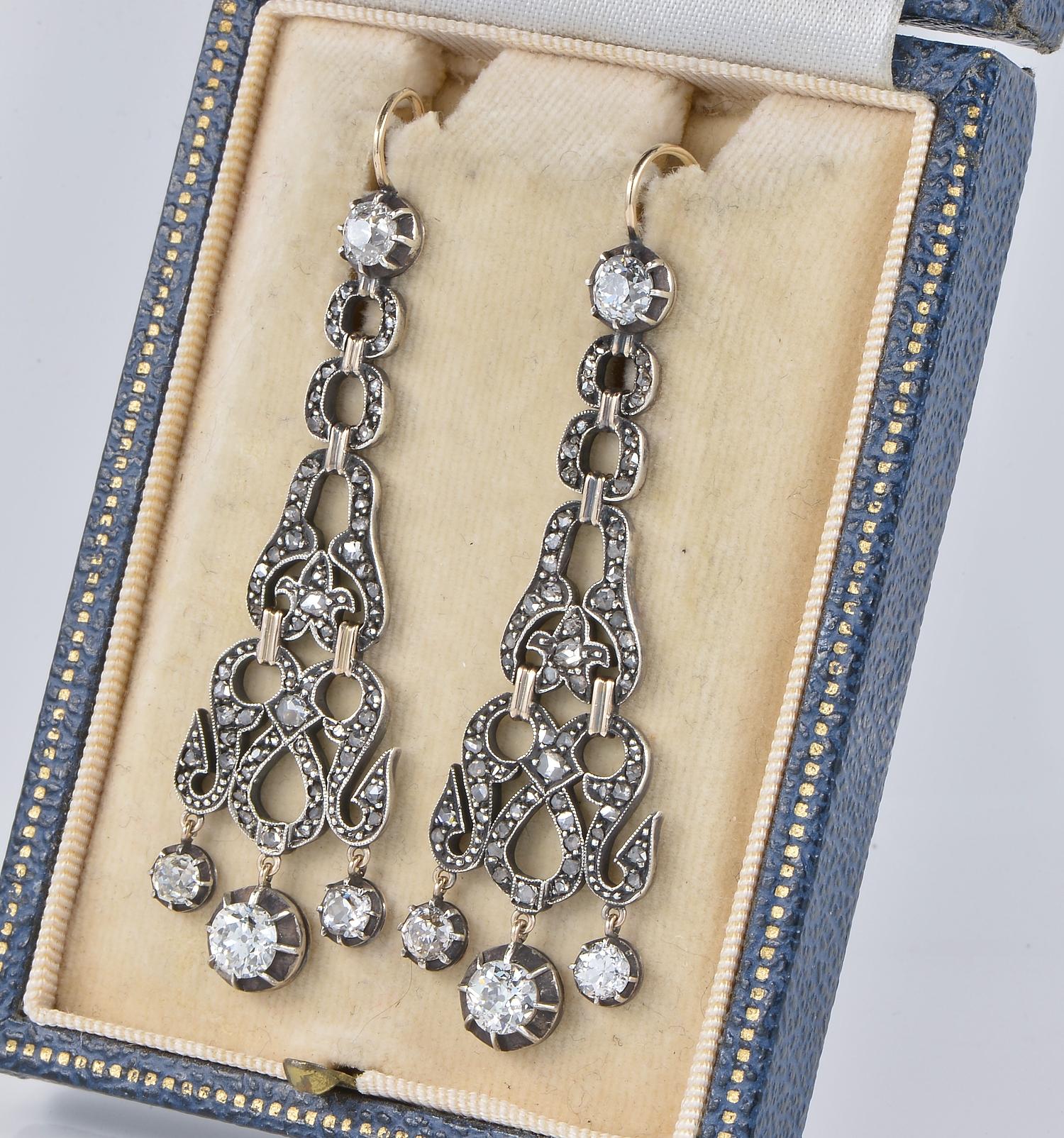 Georgian 4.50 Ct Diamond Long Pendant Earrings 18 KT/silver In Good Condition For Sale In Napoli, IT