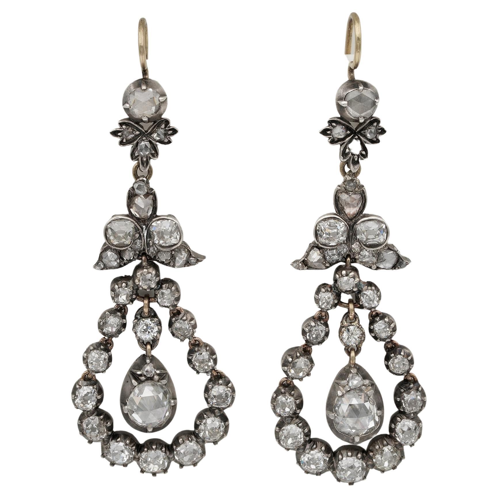 Boucles d'oreilles pendantes géorgiennes en diamant de 5,50 CT en vente