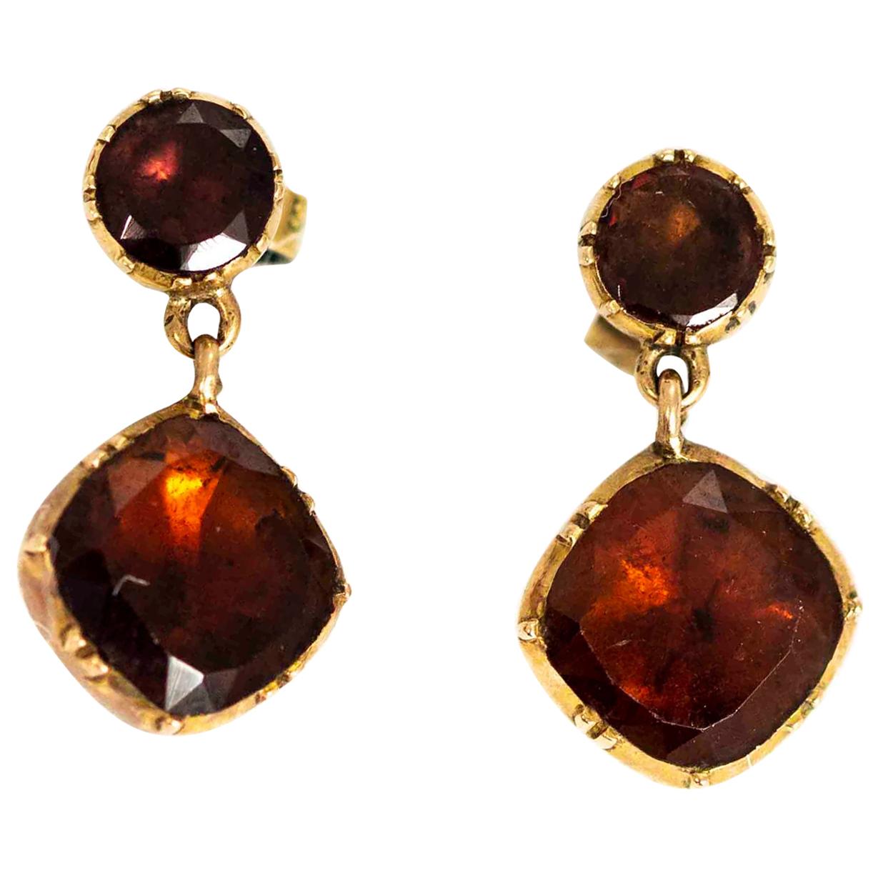 Georgian 9 Carat Gold Garnet Drop Earrings