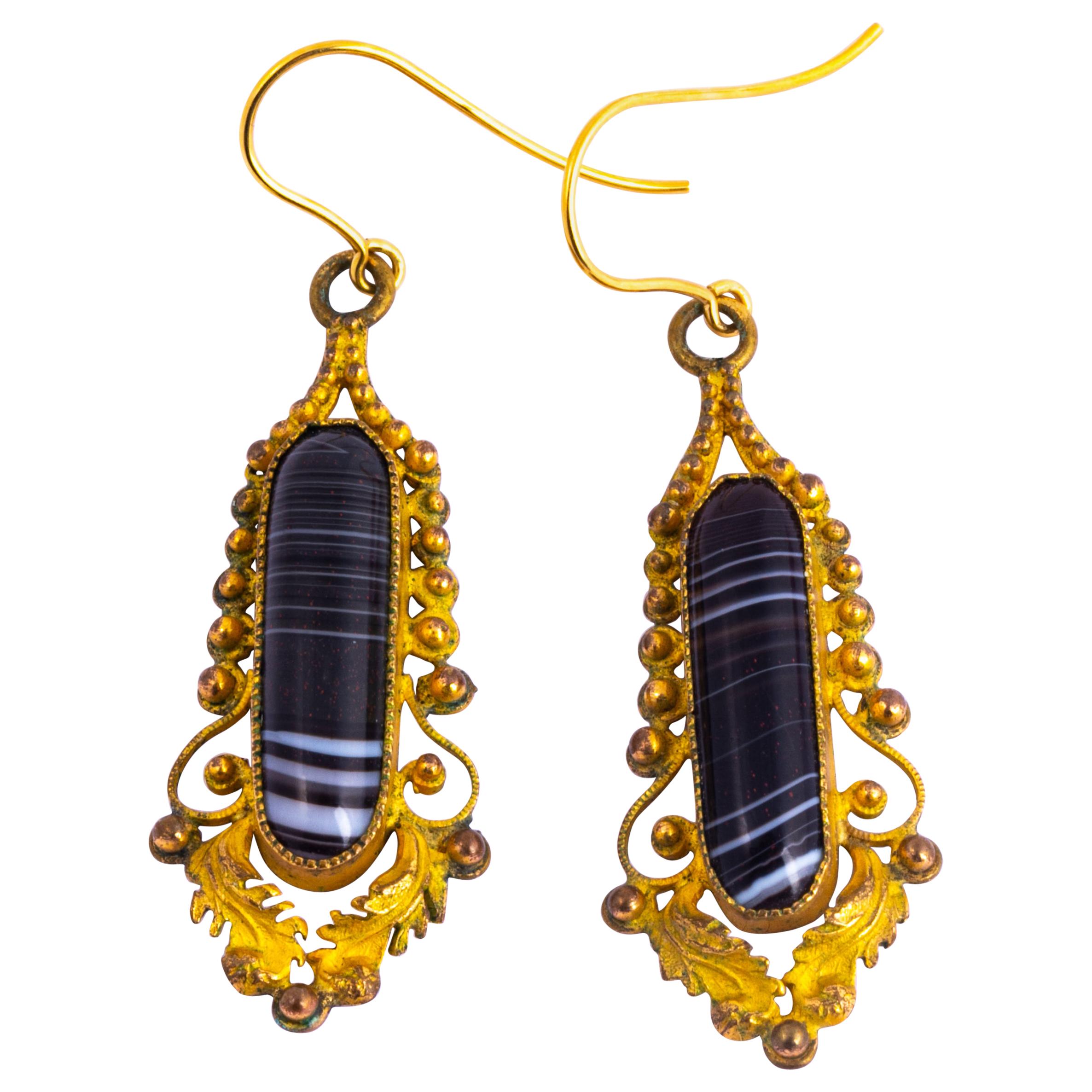 Georgian Agate and Gilt Drop Earrings For Sale