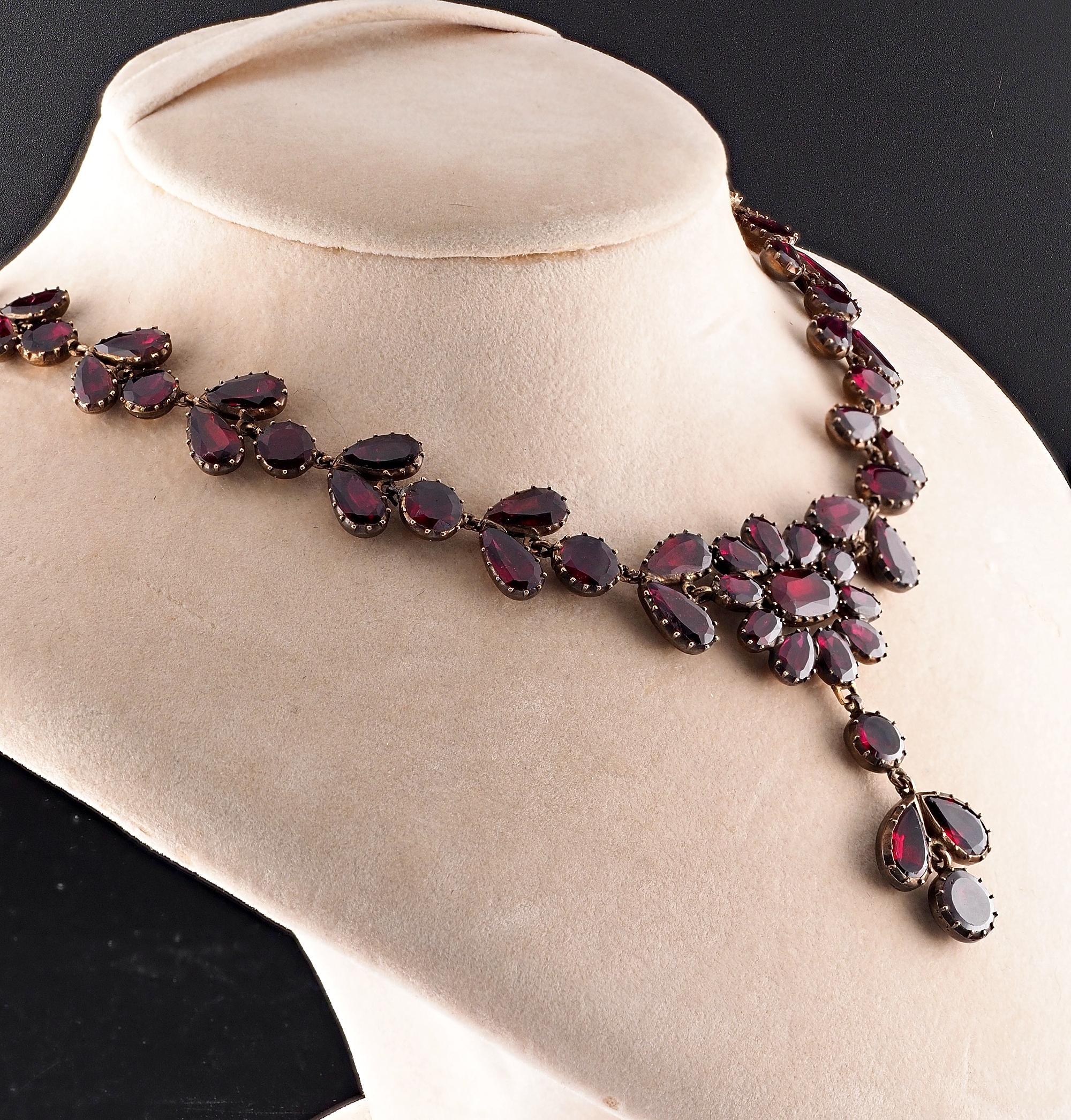 Women's Georgian Almandine Garnet Flat Cut 12 KT Gold Necklace For Sale