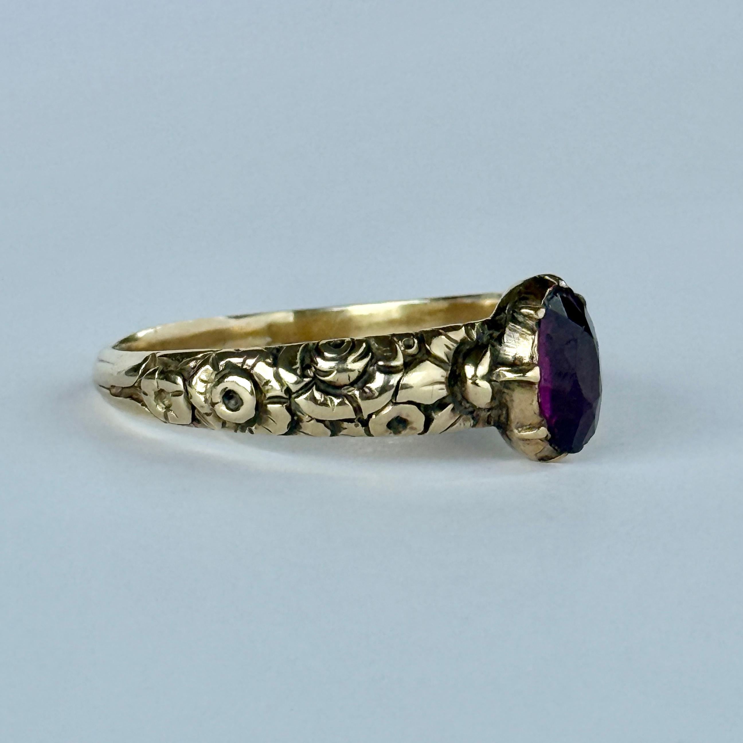 Georgien Bague solitaire en améthyste géorgienne et or 9 carats en vente