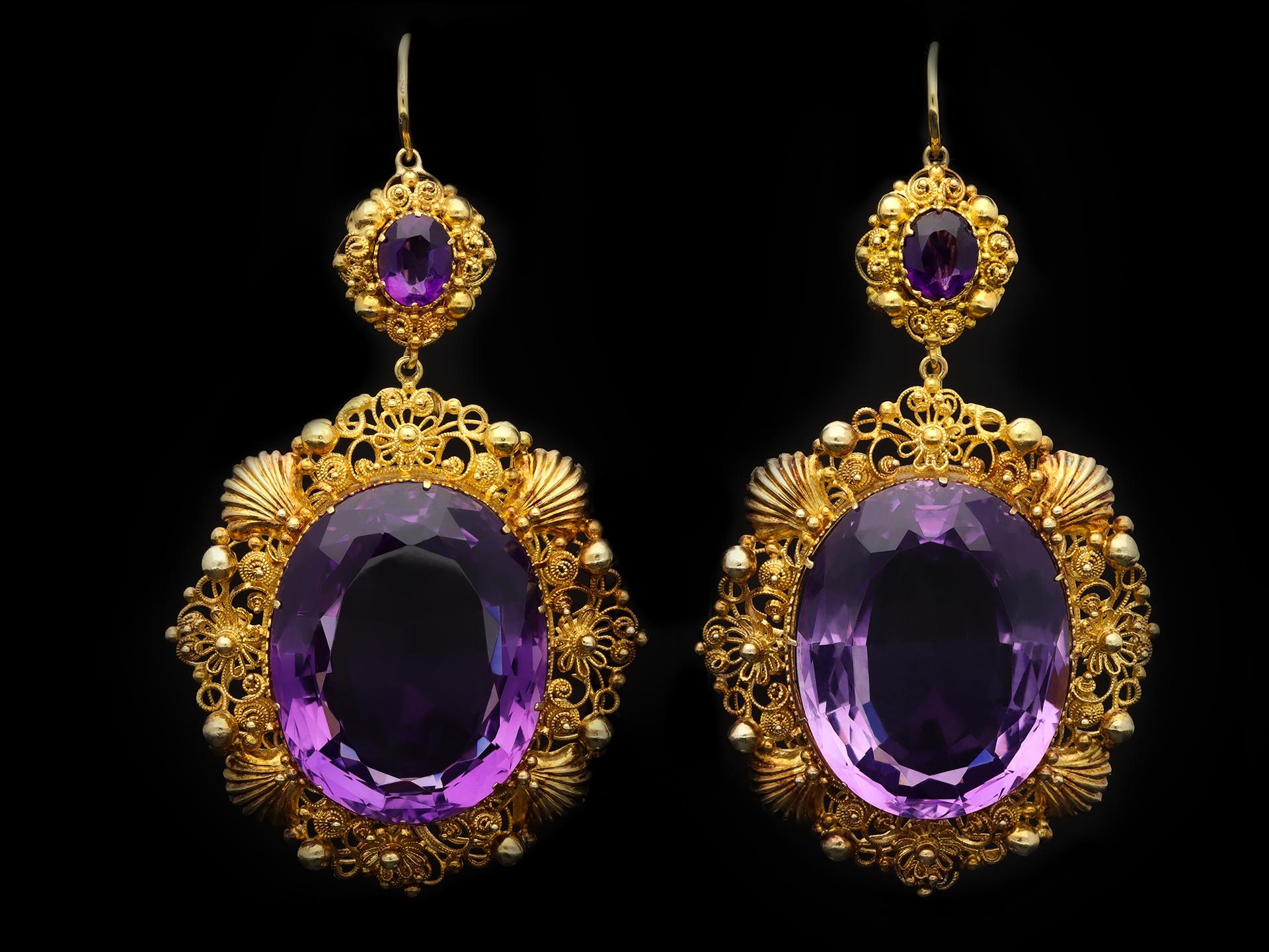 Women's or Men's Georgian Amethyst and Gold Cannetille Earrings, circa 1820